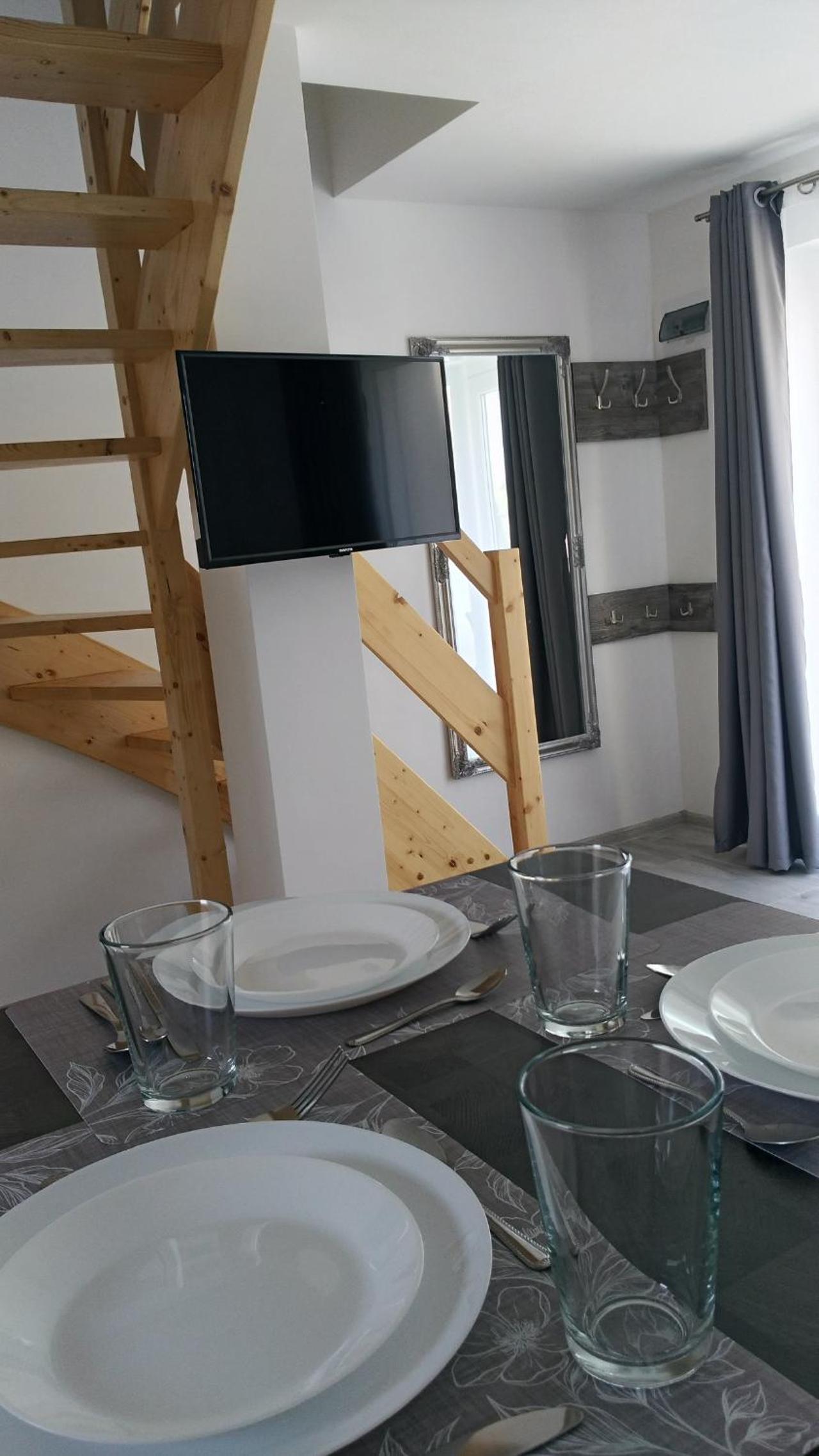 Over Lake-domki,apartamenty