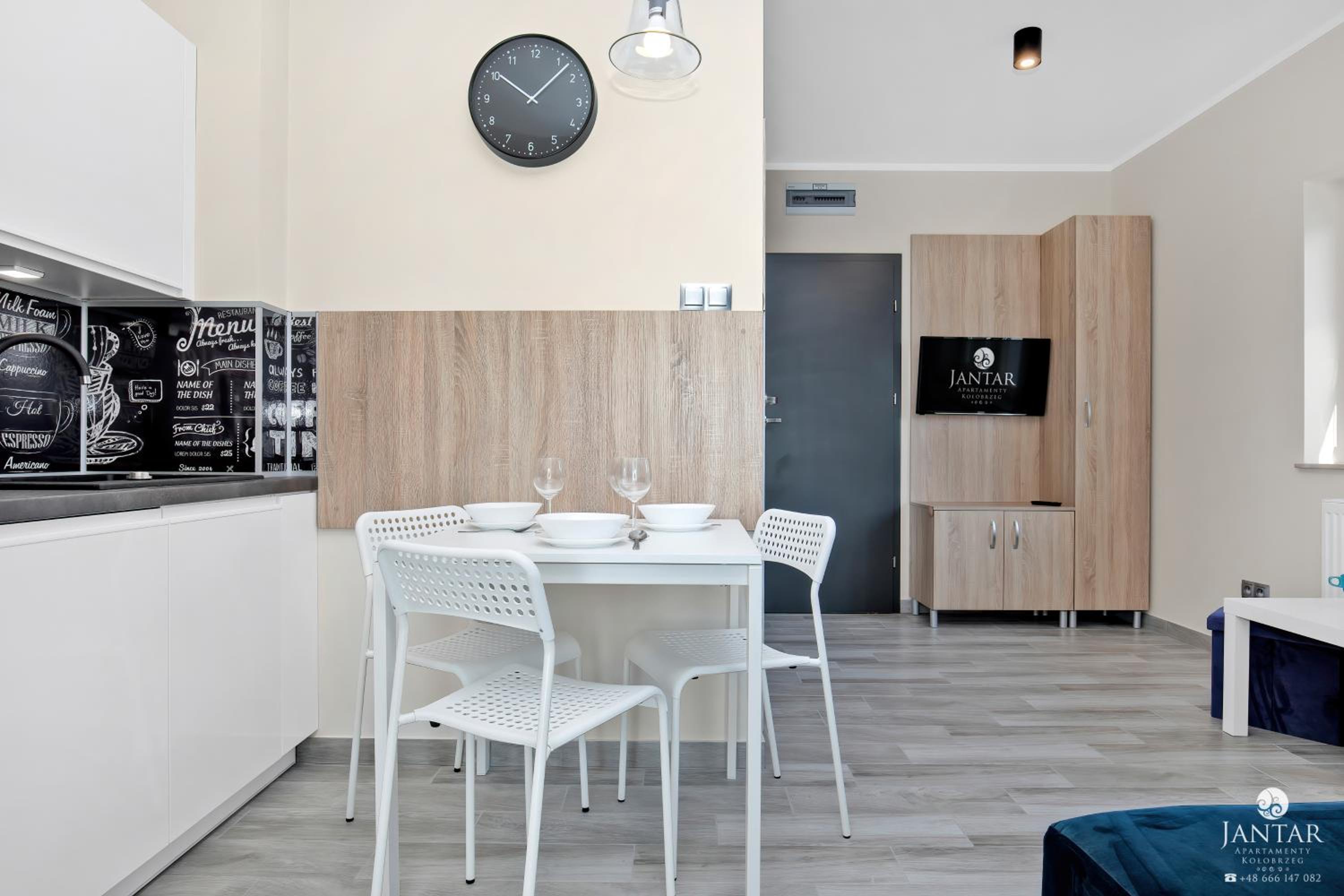 Jantar Apartamenty - APARTAMENTY KLARA