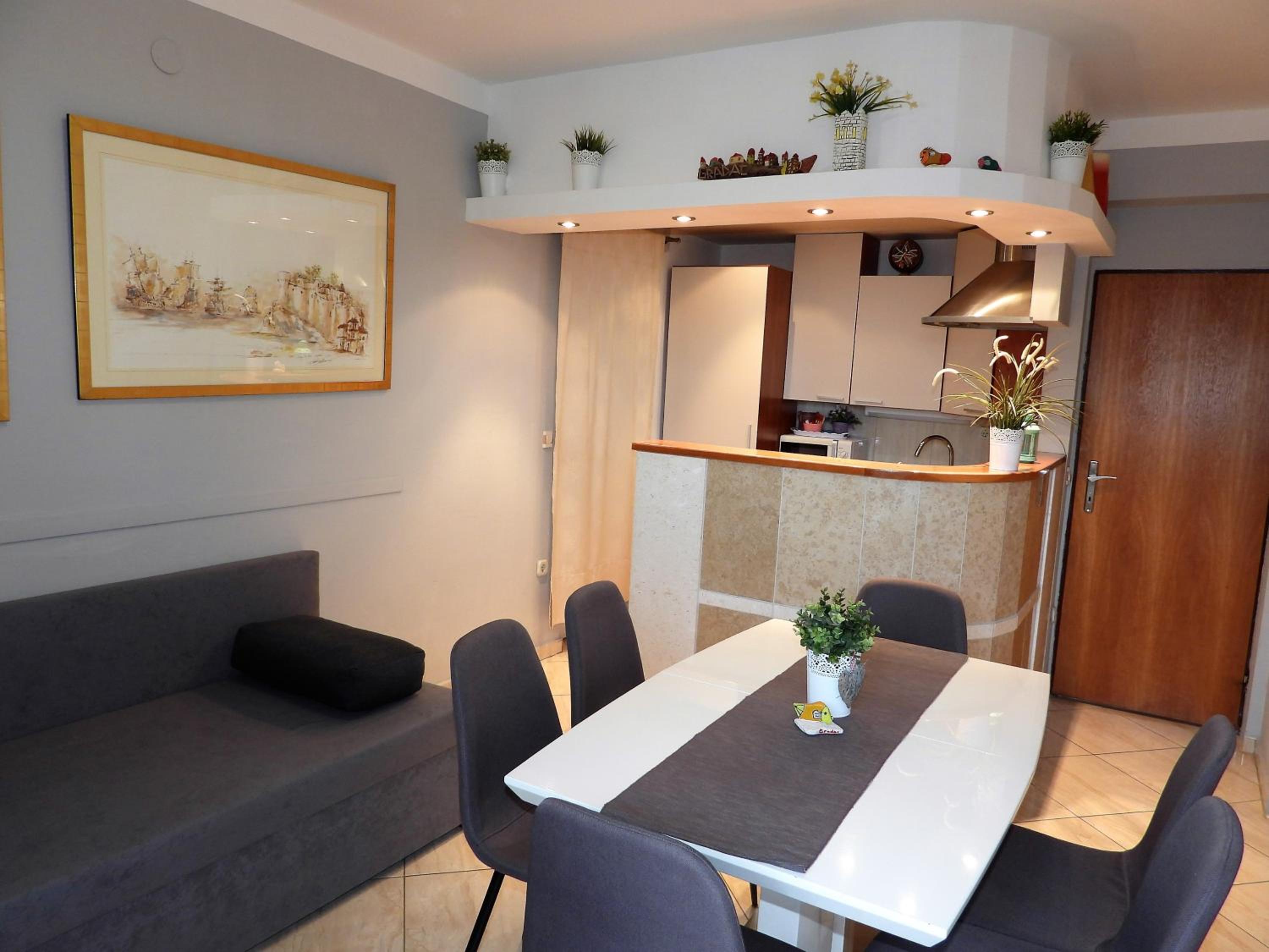 Apartments Lončar view 3