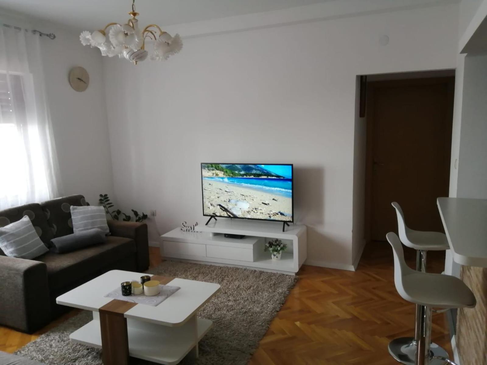 Apartment Adriana