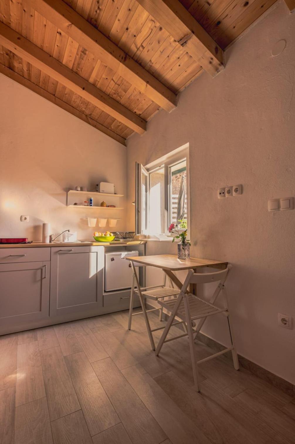 Small stone house Luka view 4