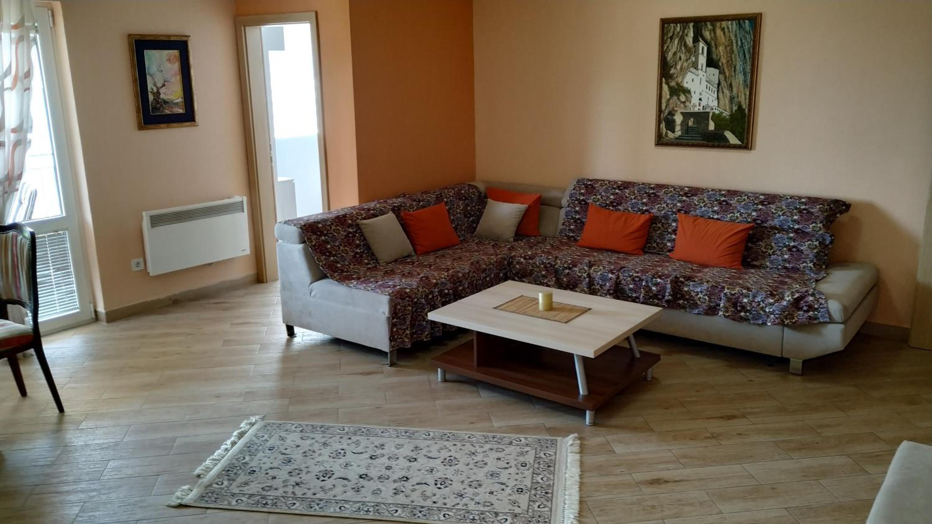 Photo 24