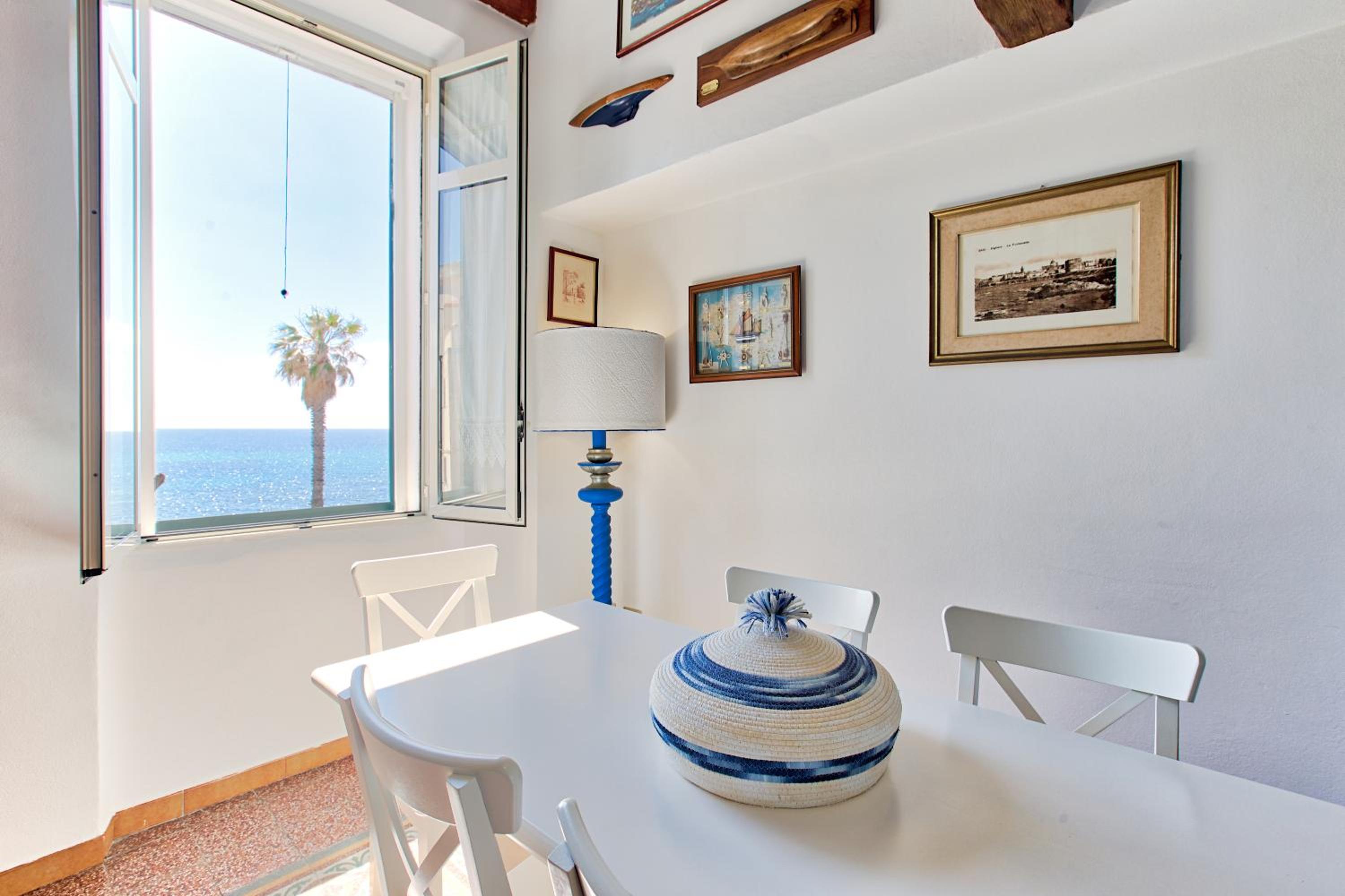 Alghero Bastioni colombo sea view view 3