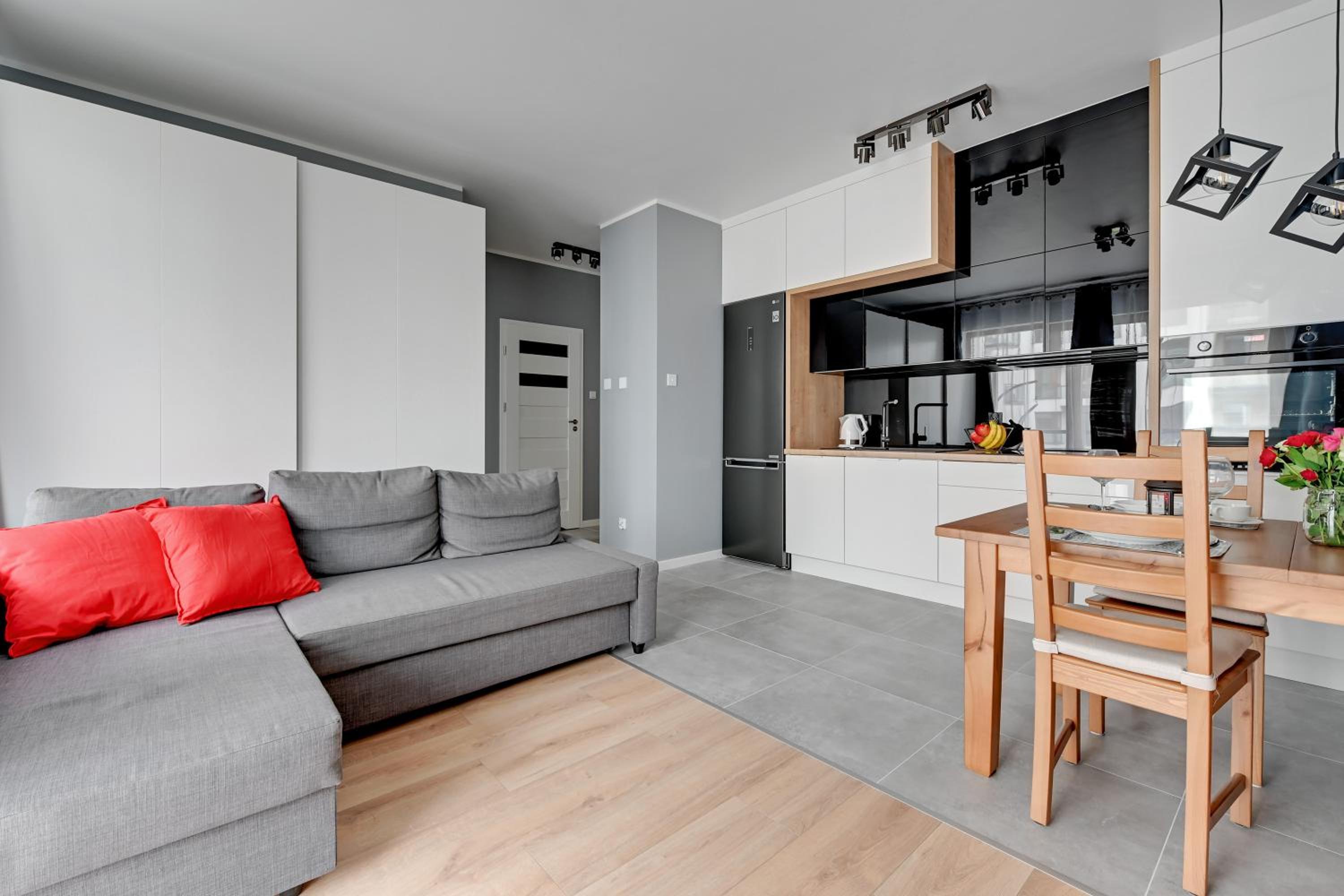 Maximus Apartment by TriApart