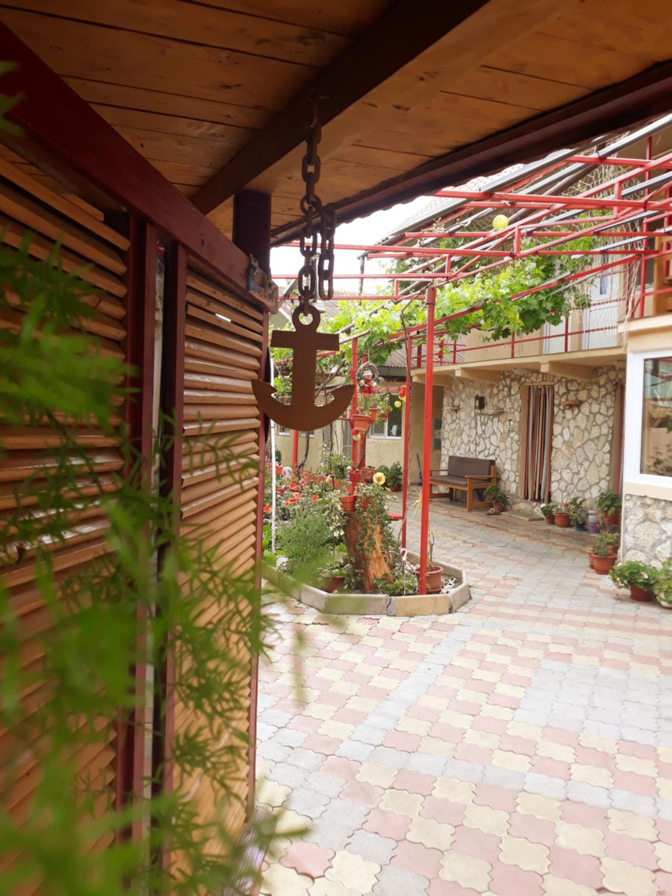 Casa de vacanta Alexoiu 2 Mai view 5