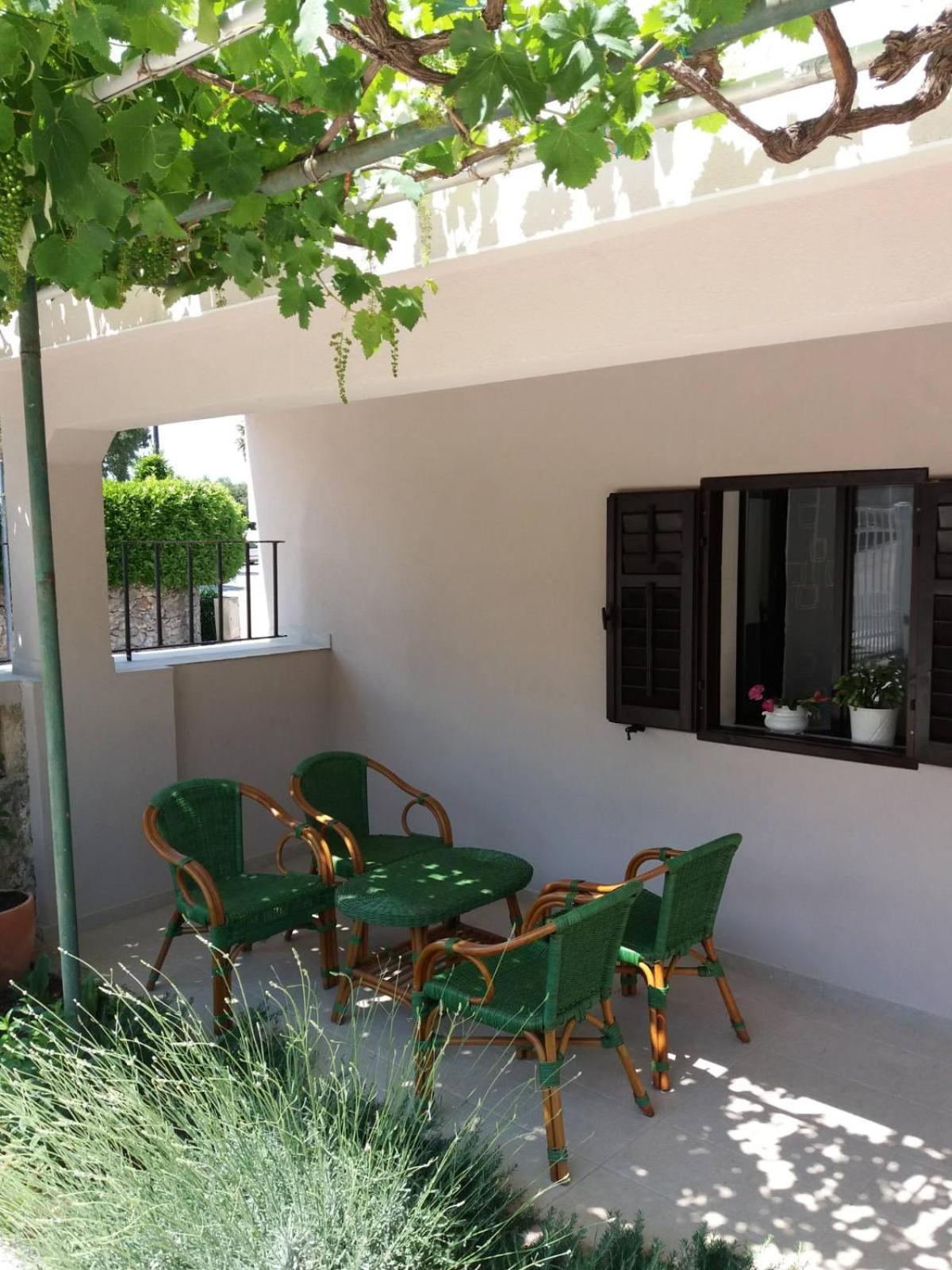 House Mergi 2 view 3