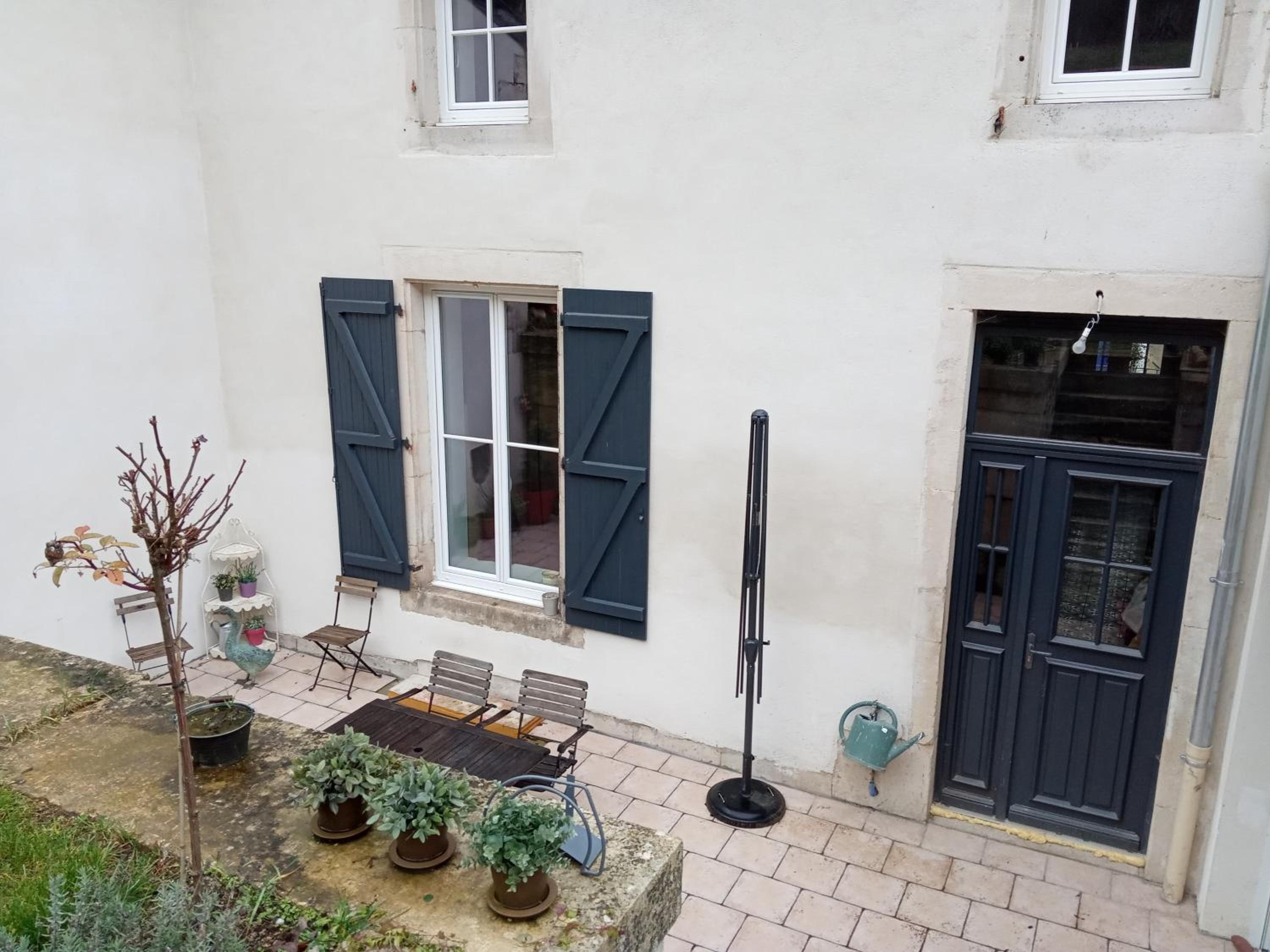 la maison de Valbois view 2