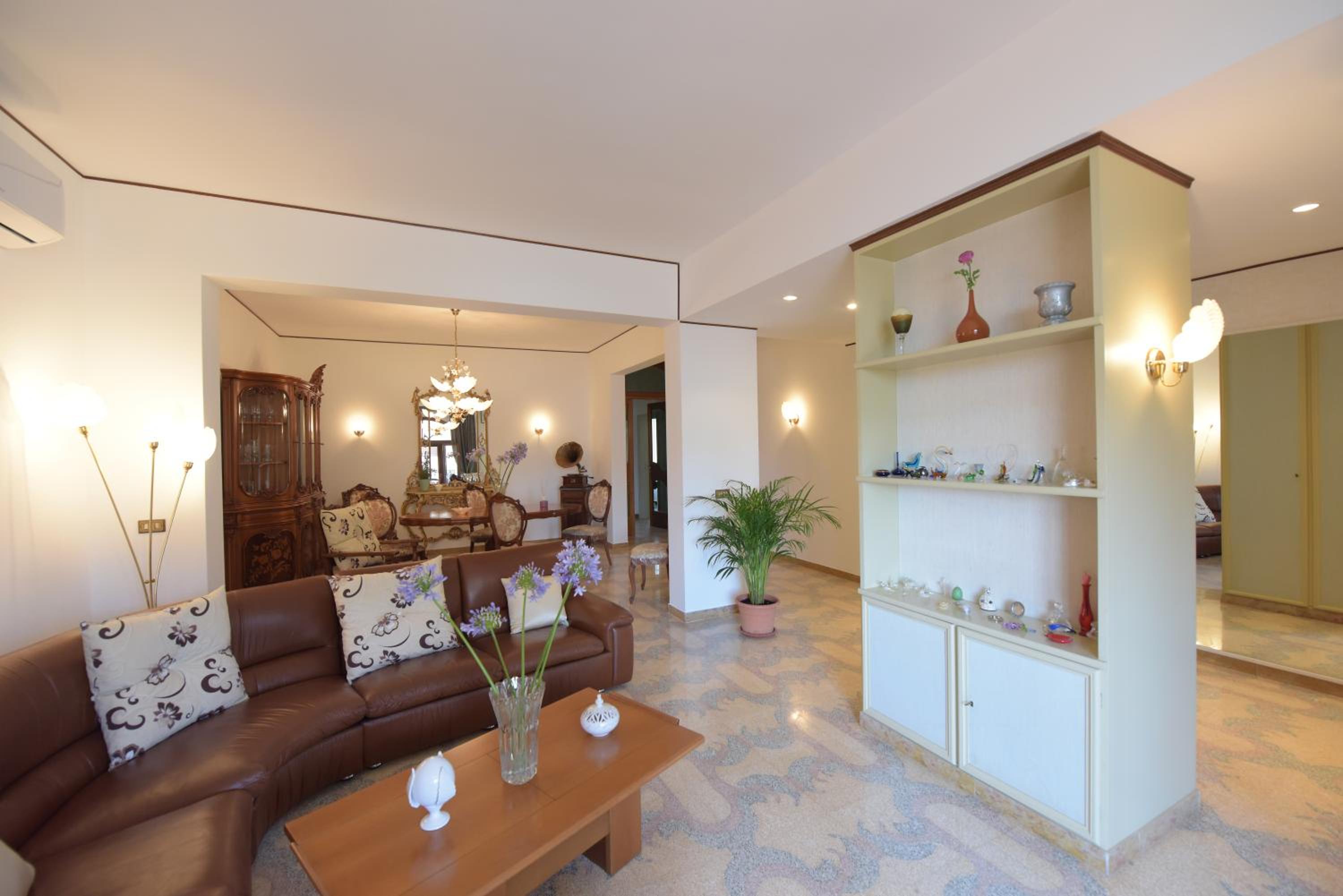 Casa Vacanze TITINA HOME view 5