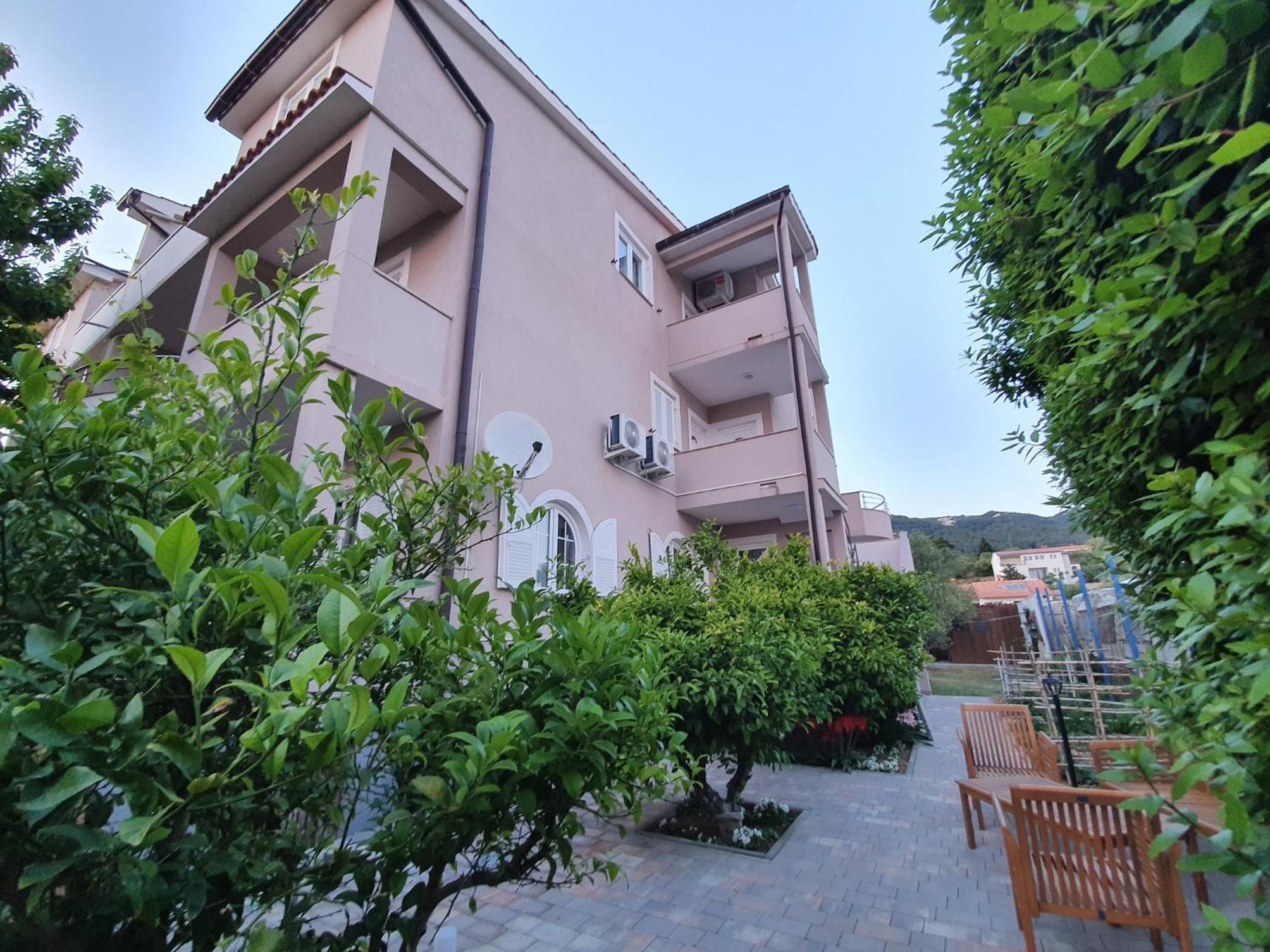 Apartments RELAX 2 view 5
