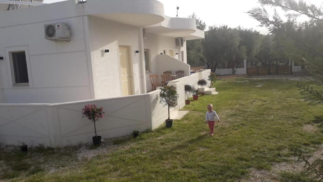 Vila Juna