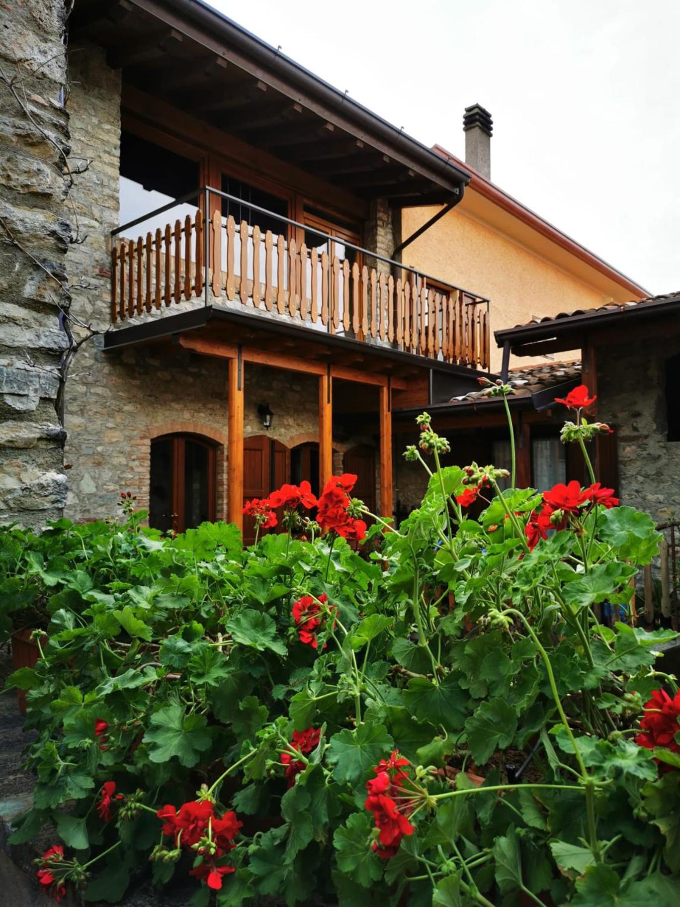 Casa Mary apartments view 5