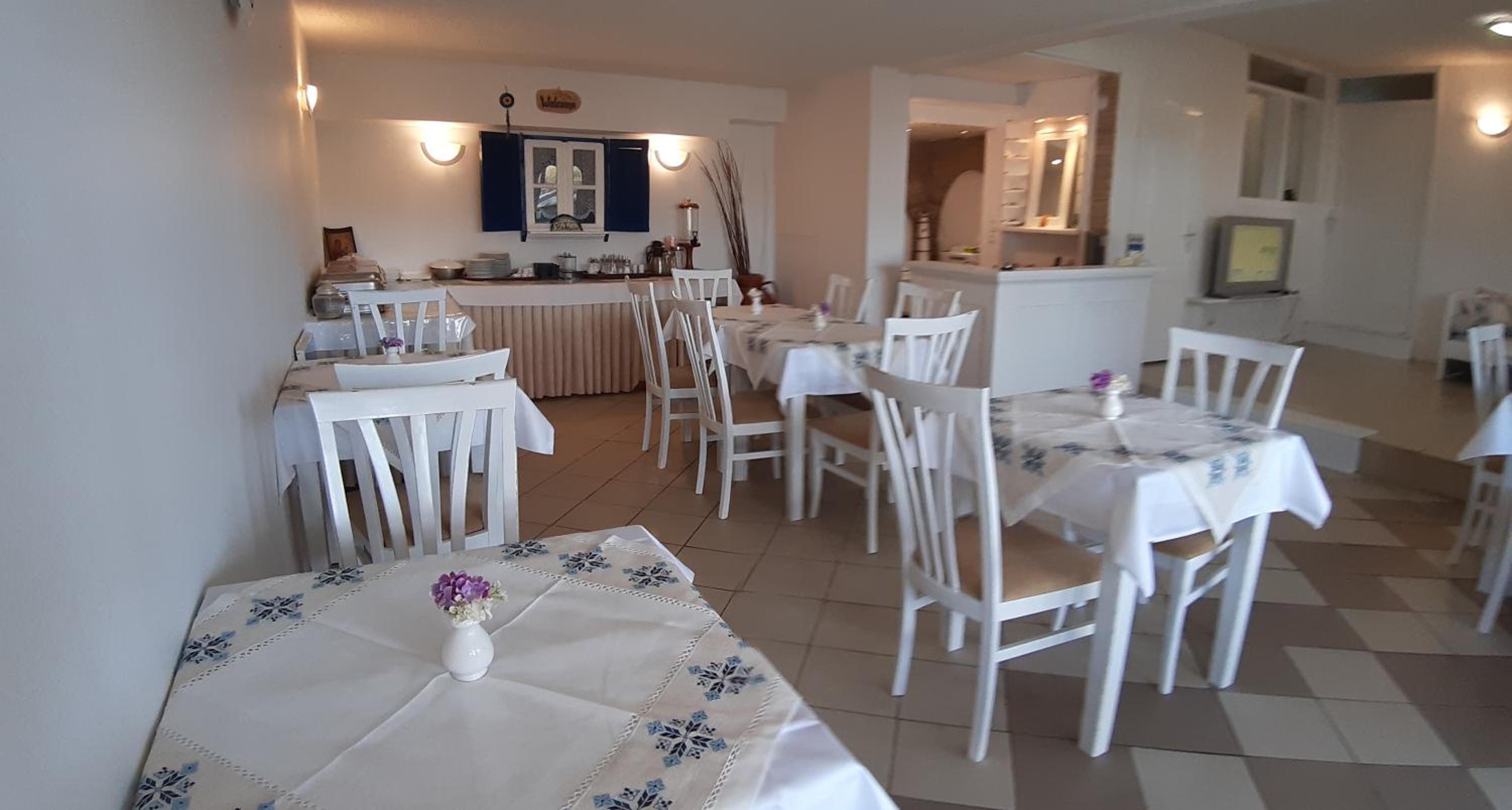 Pelagia Beach Studios
