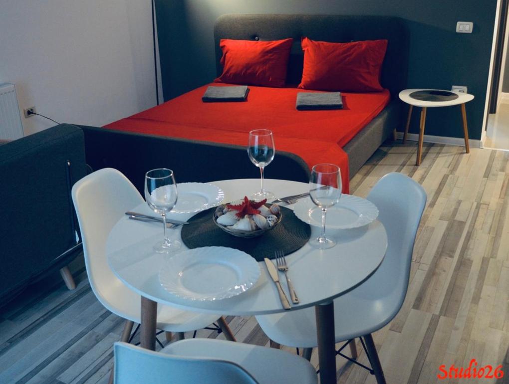 Studio26 Mamaia Nord- Navodari view 3