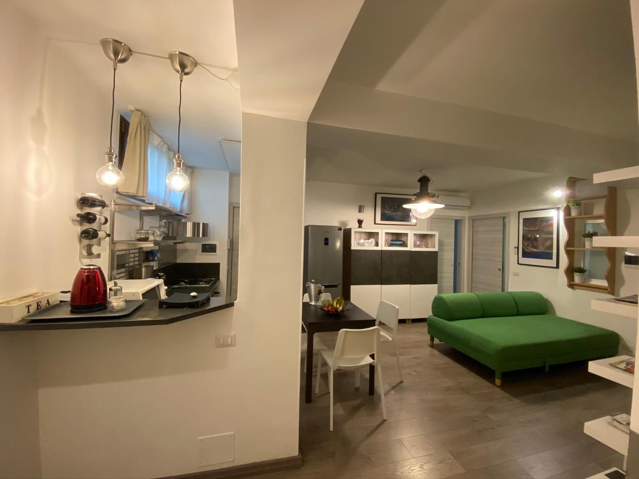 Mood's Home photo 4