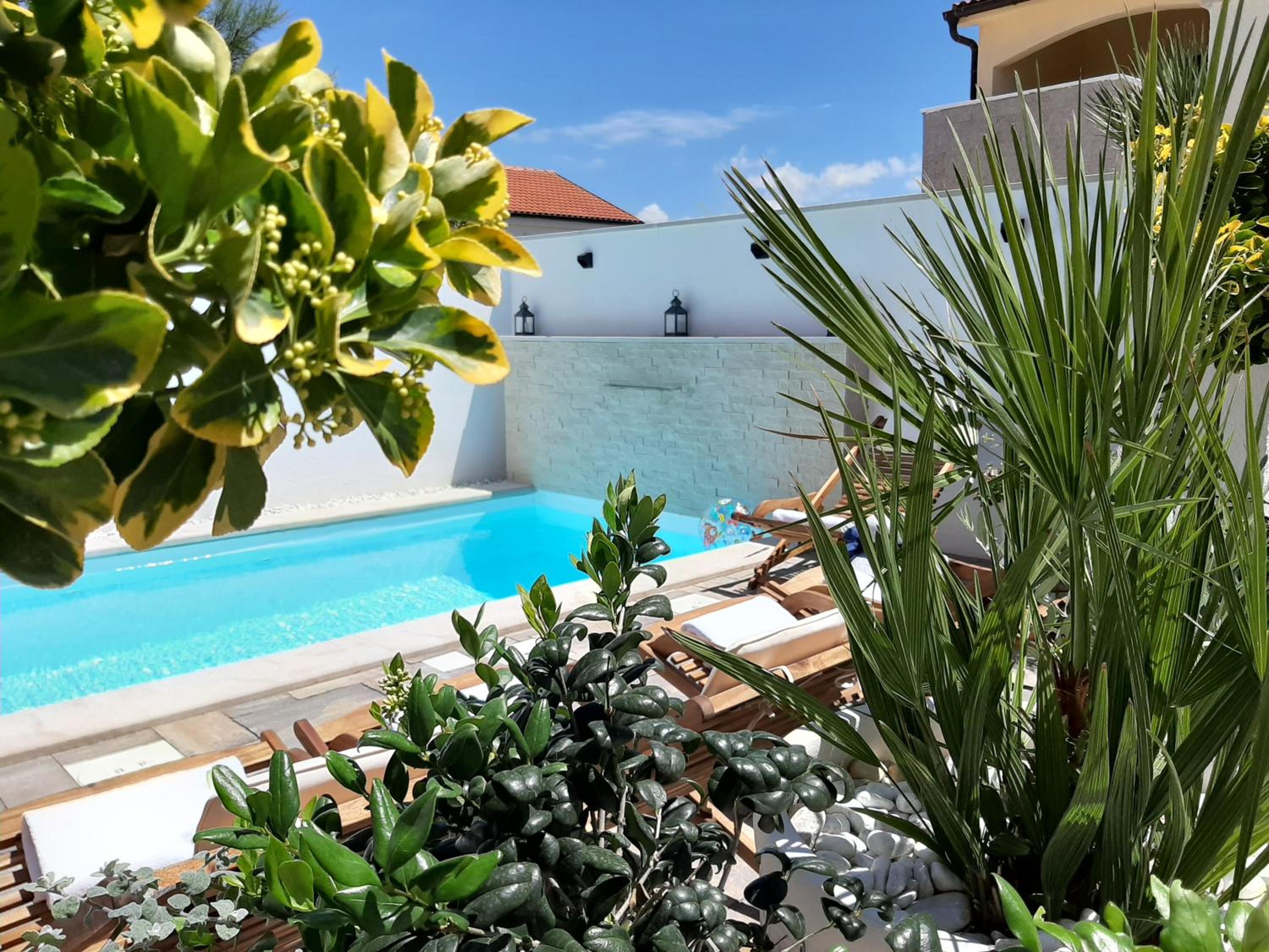 Hotel Bella Apartments - Image 1