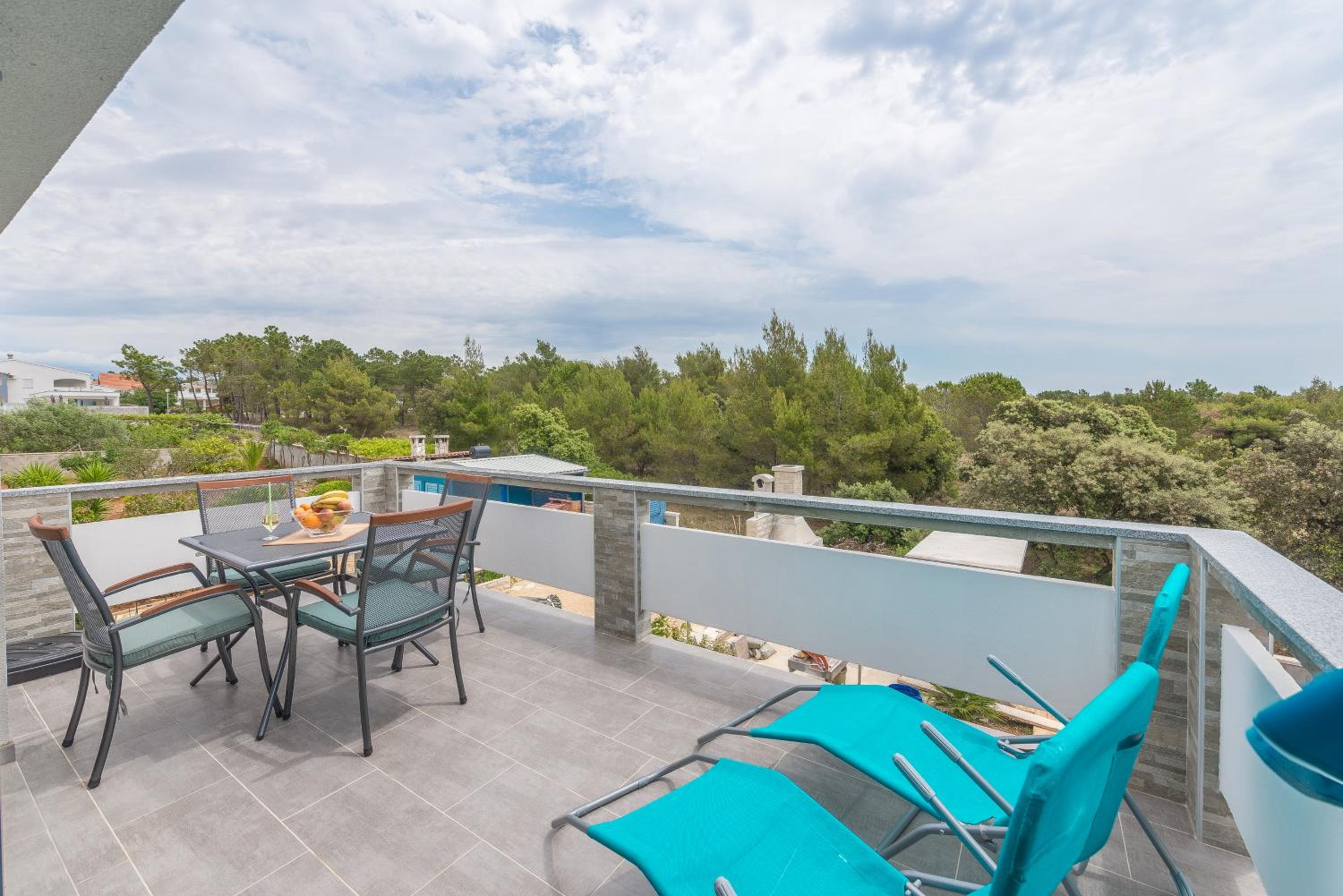 Windrose Apartments view 4