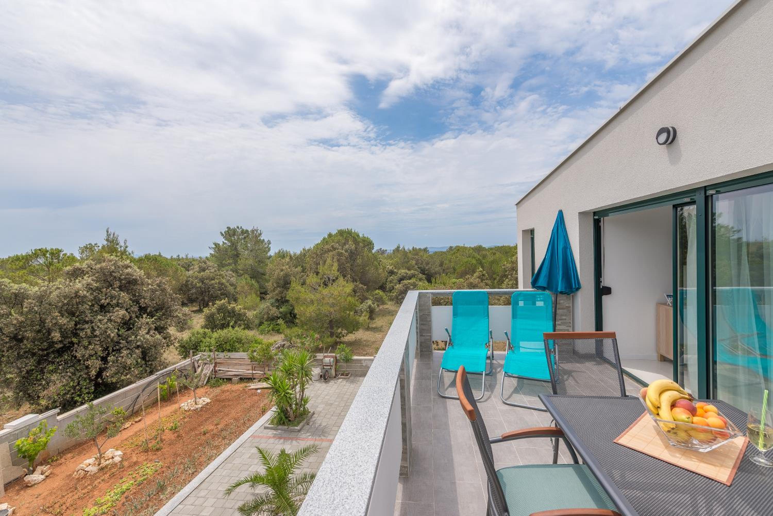 Windrose Apartments view 5