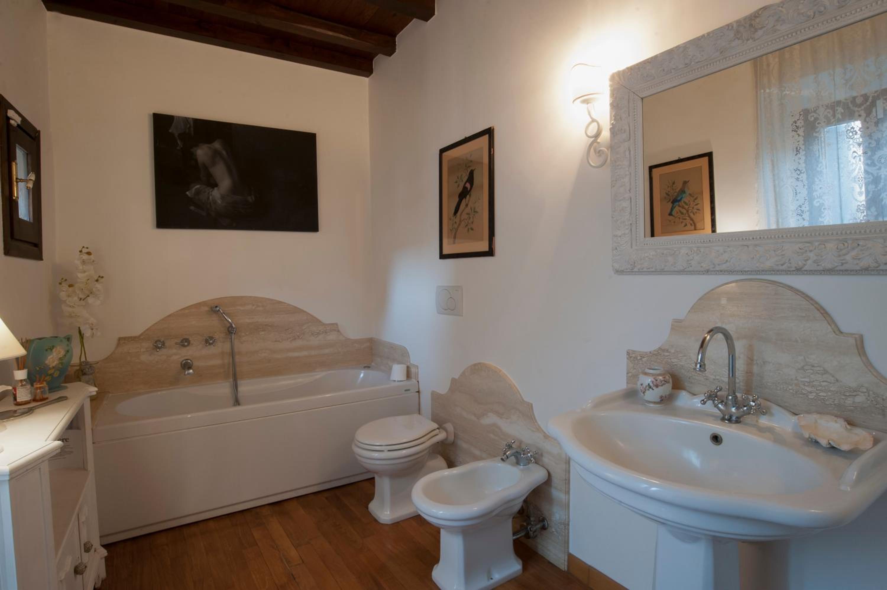 A PALAZZO FORTEBRACCI B&B photo 4