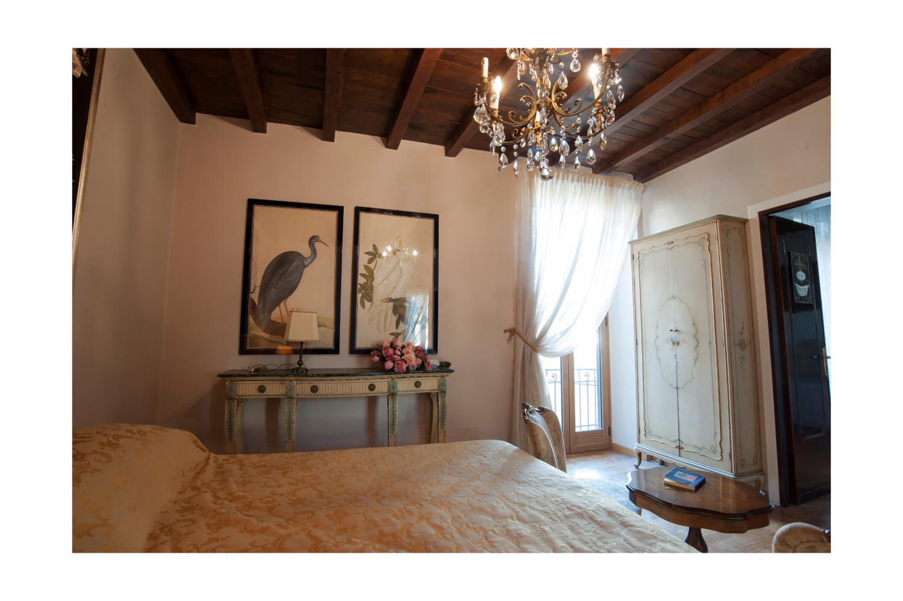 A PALAZZO FORTEBRACCI B&B photo 3