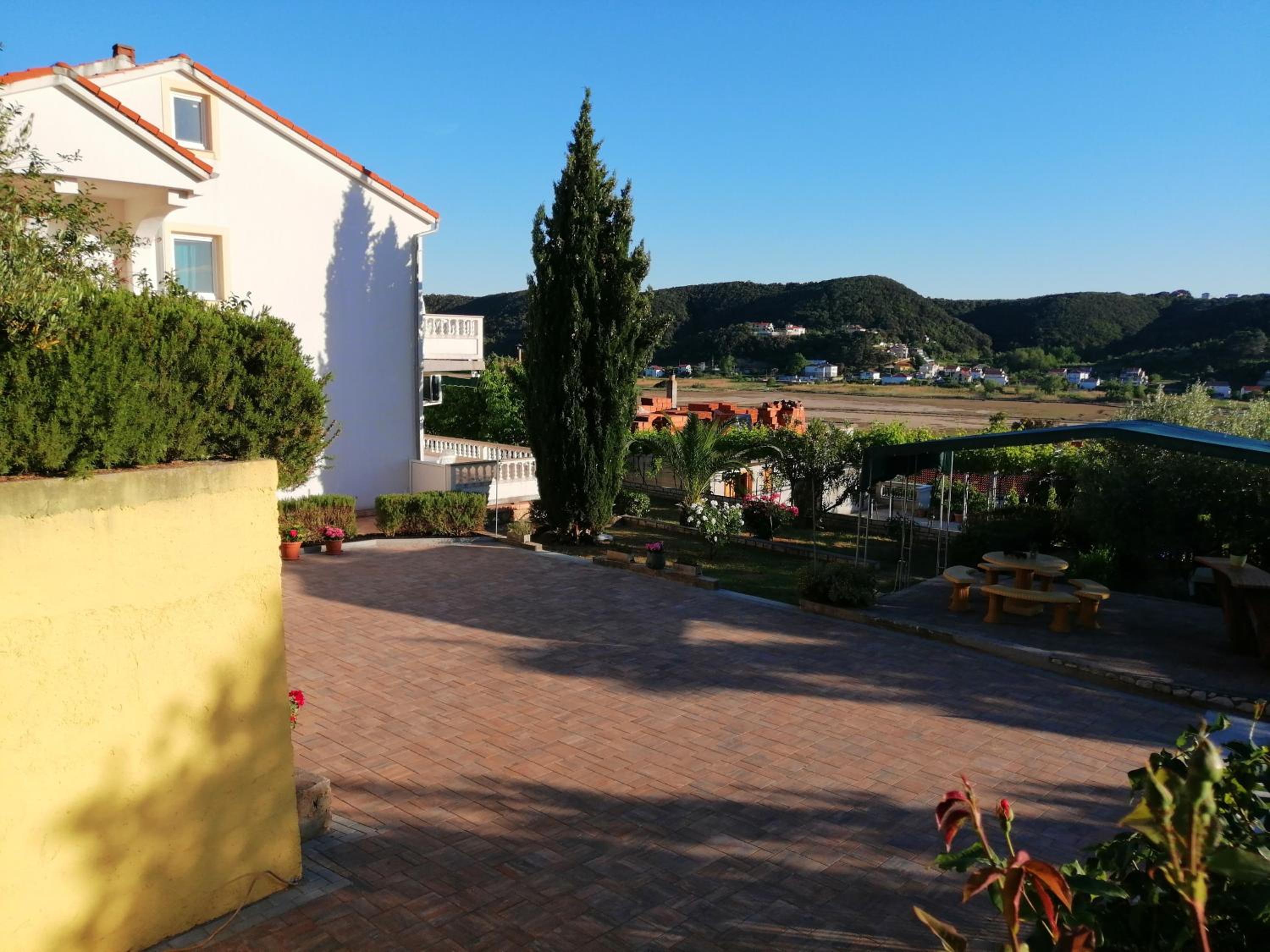 Apartments Fafandjel view 2