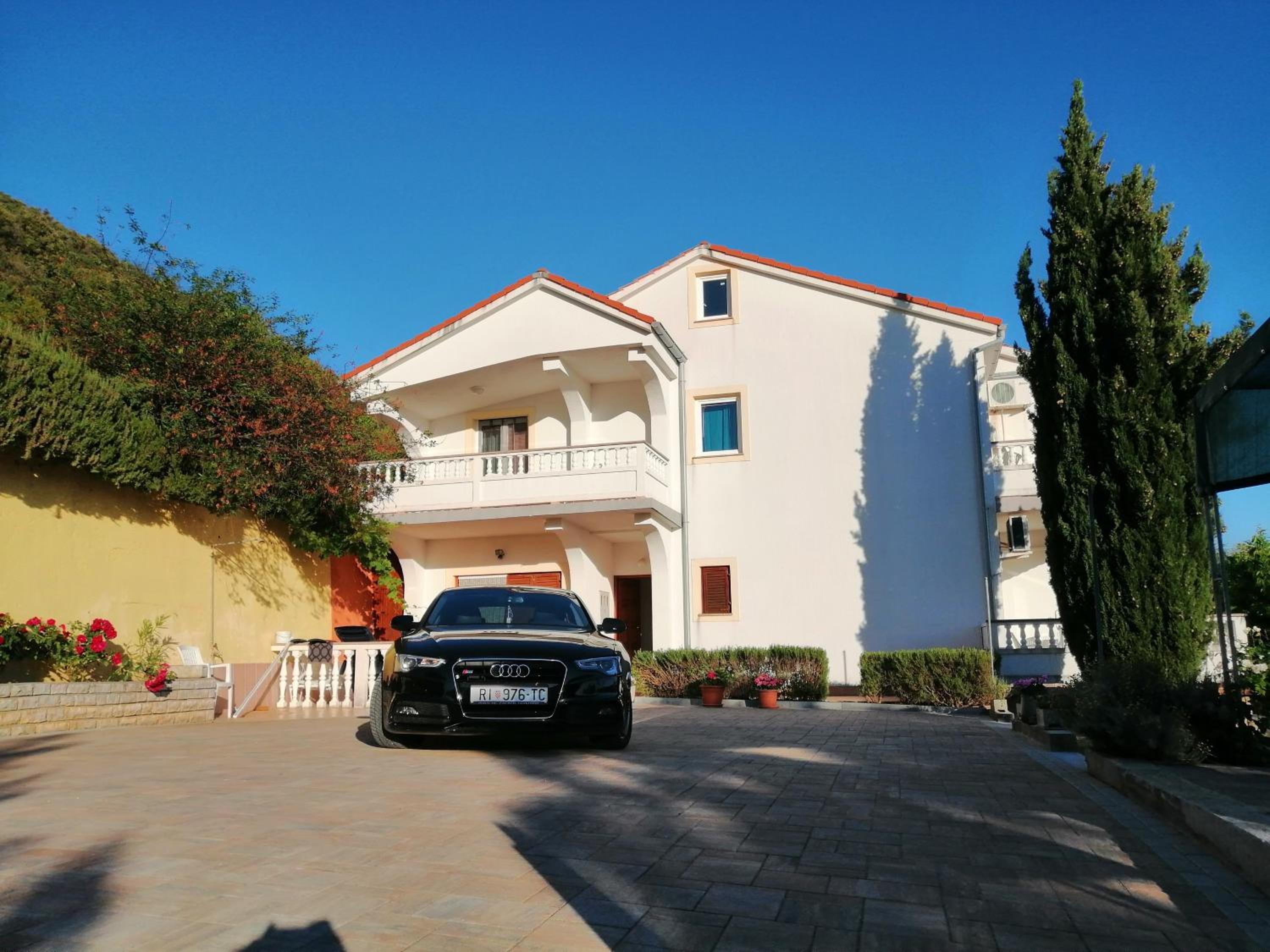 Apartments Fafandjel view 4