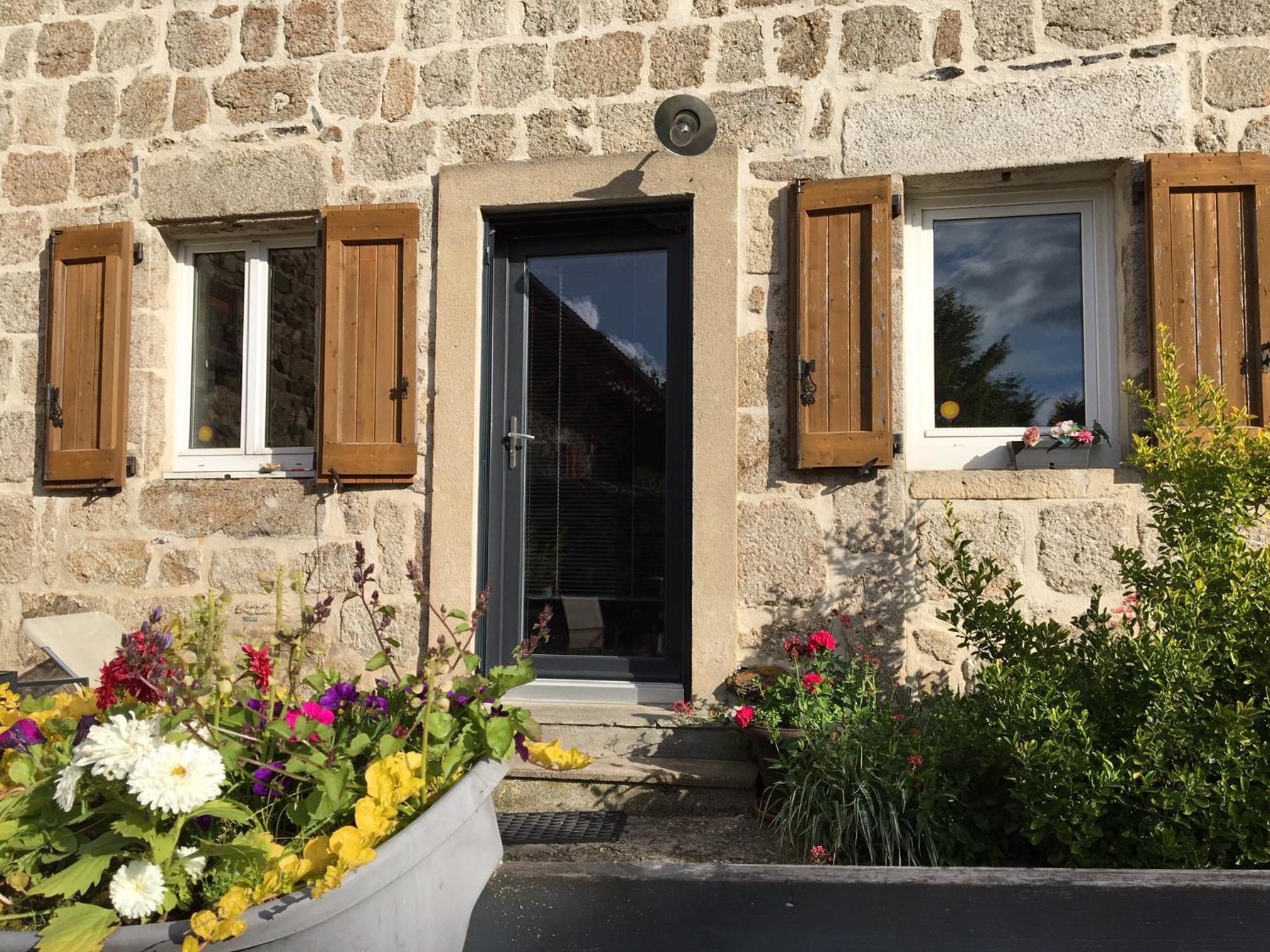 Gite Le Cantou view 4