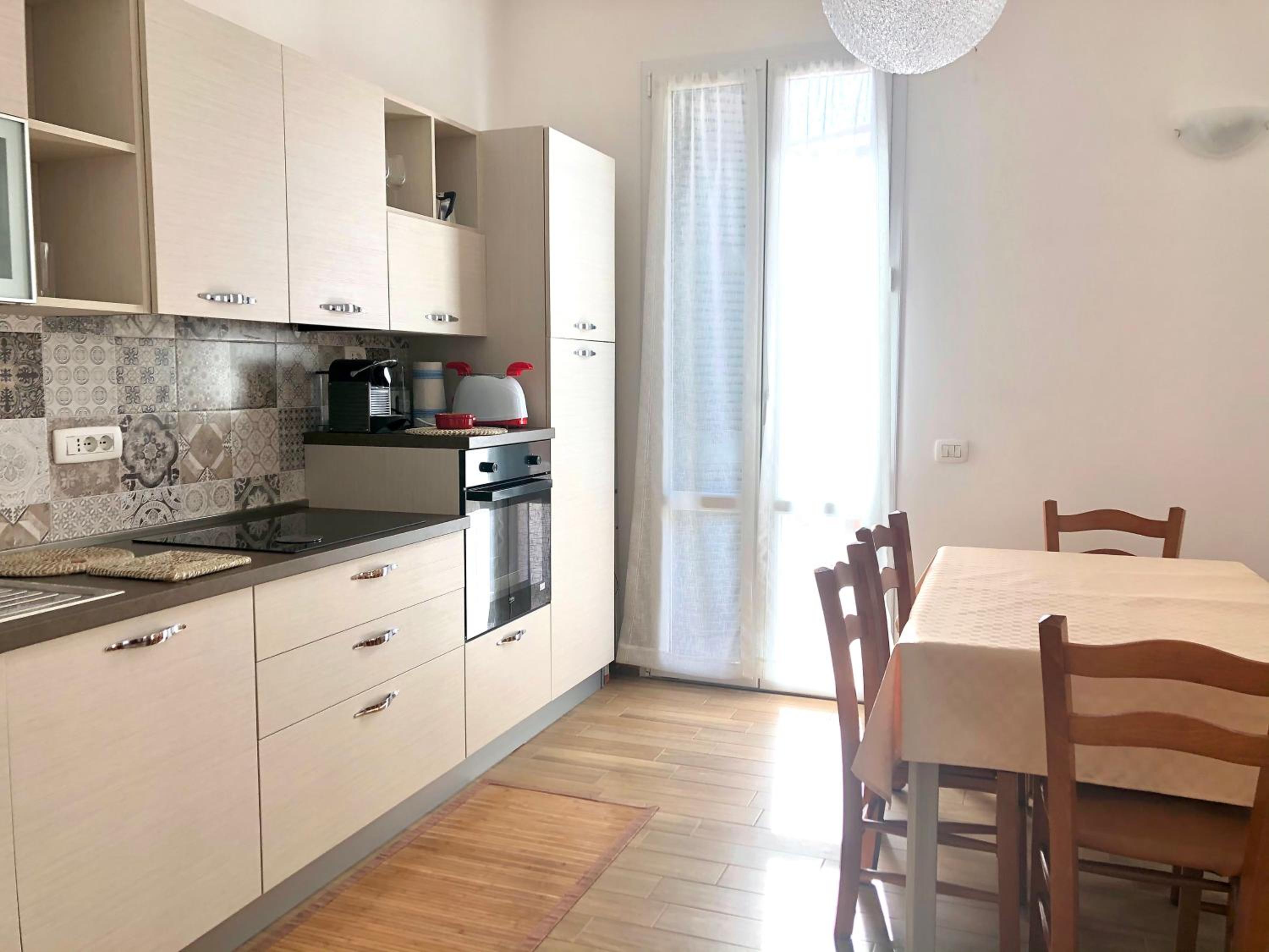 Mario apartment - Levanto, 5 Terre view 4