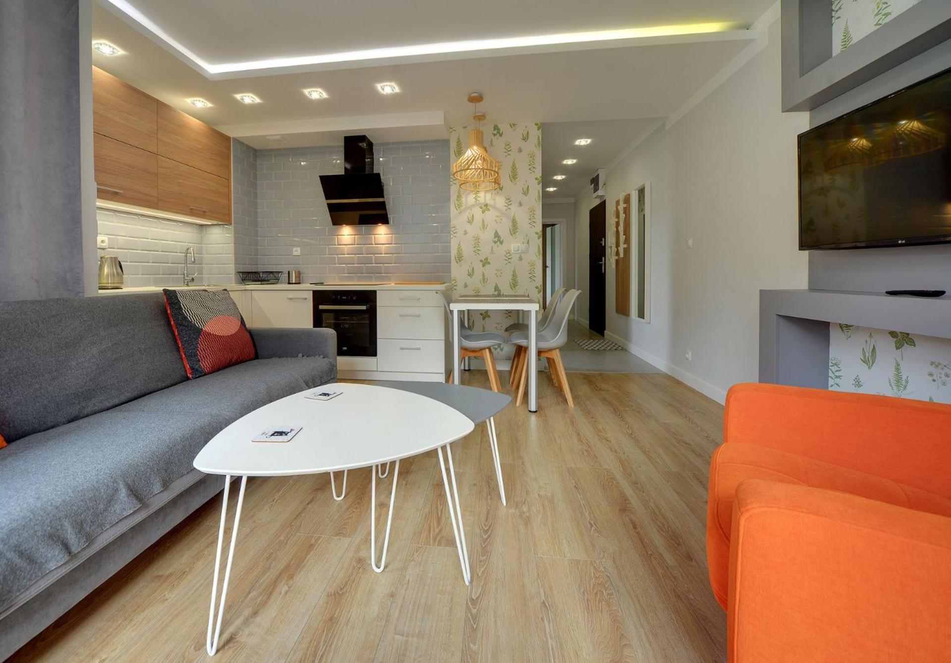 Apart Invest WaryĆskiego 12