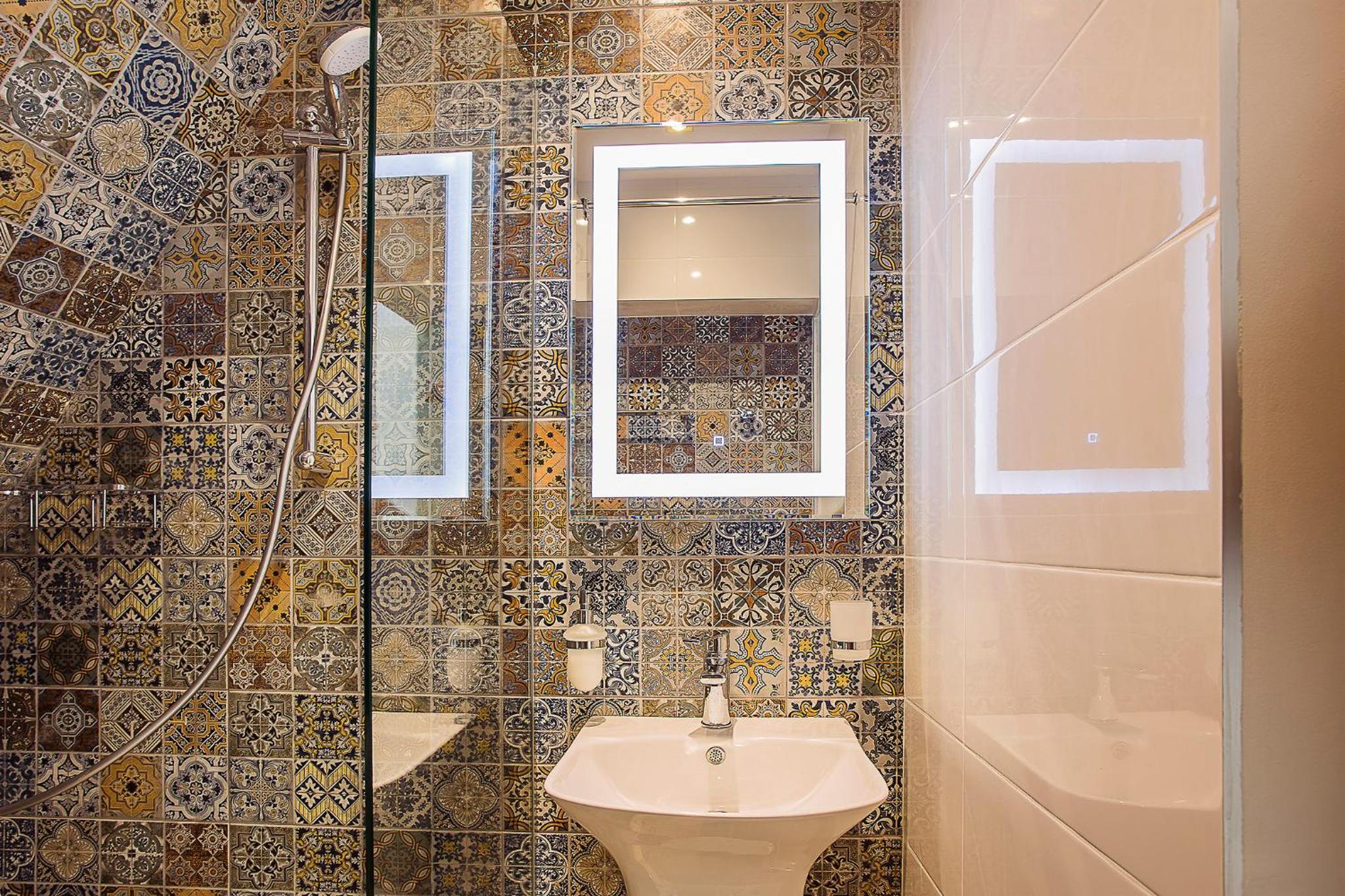 Deluxe Studio Center City