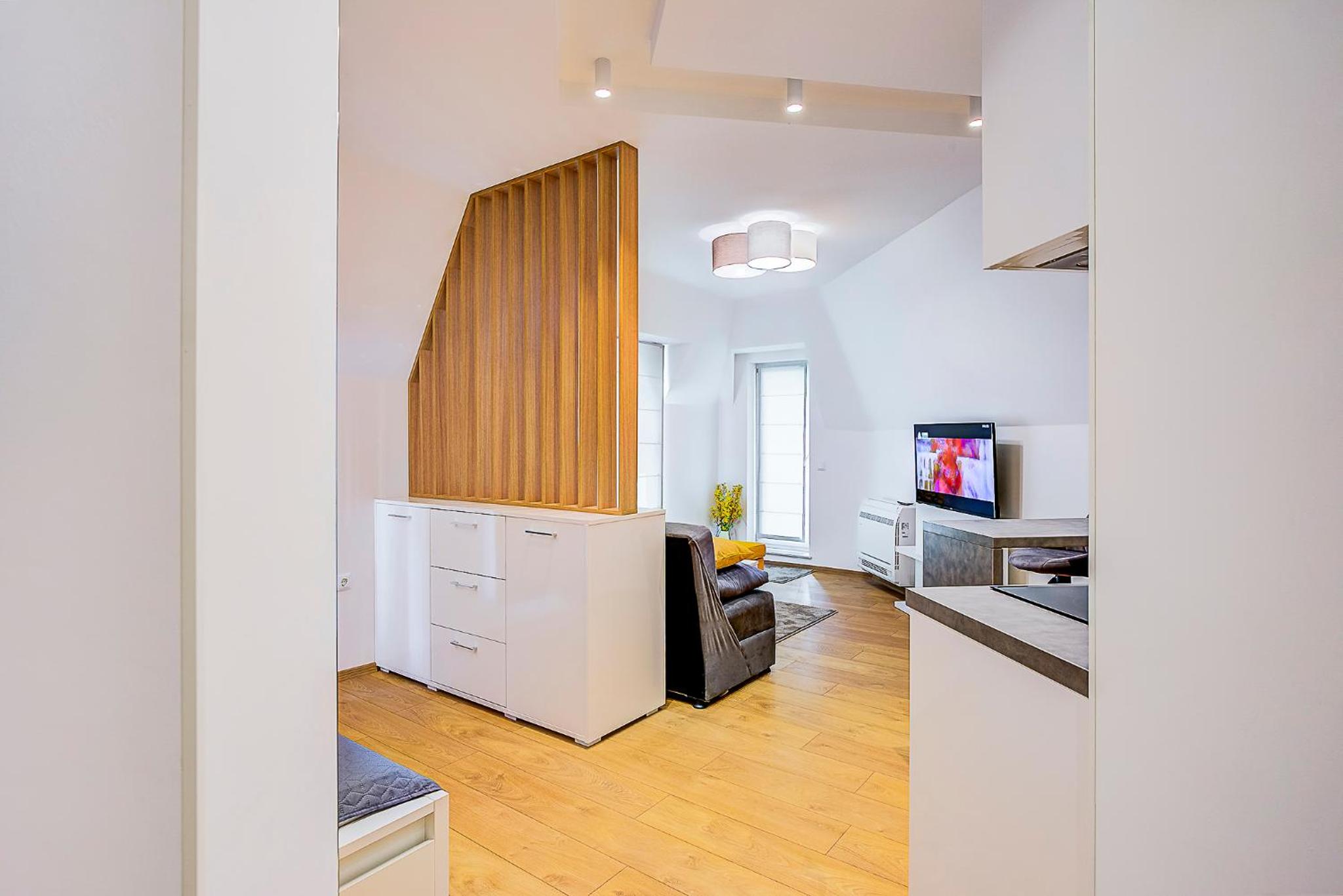 Deluxe Studio Center City