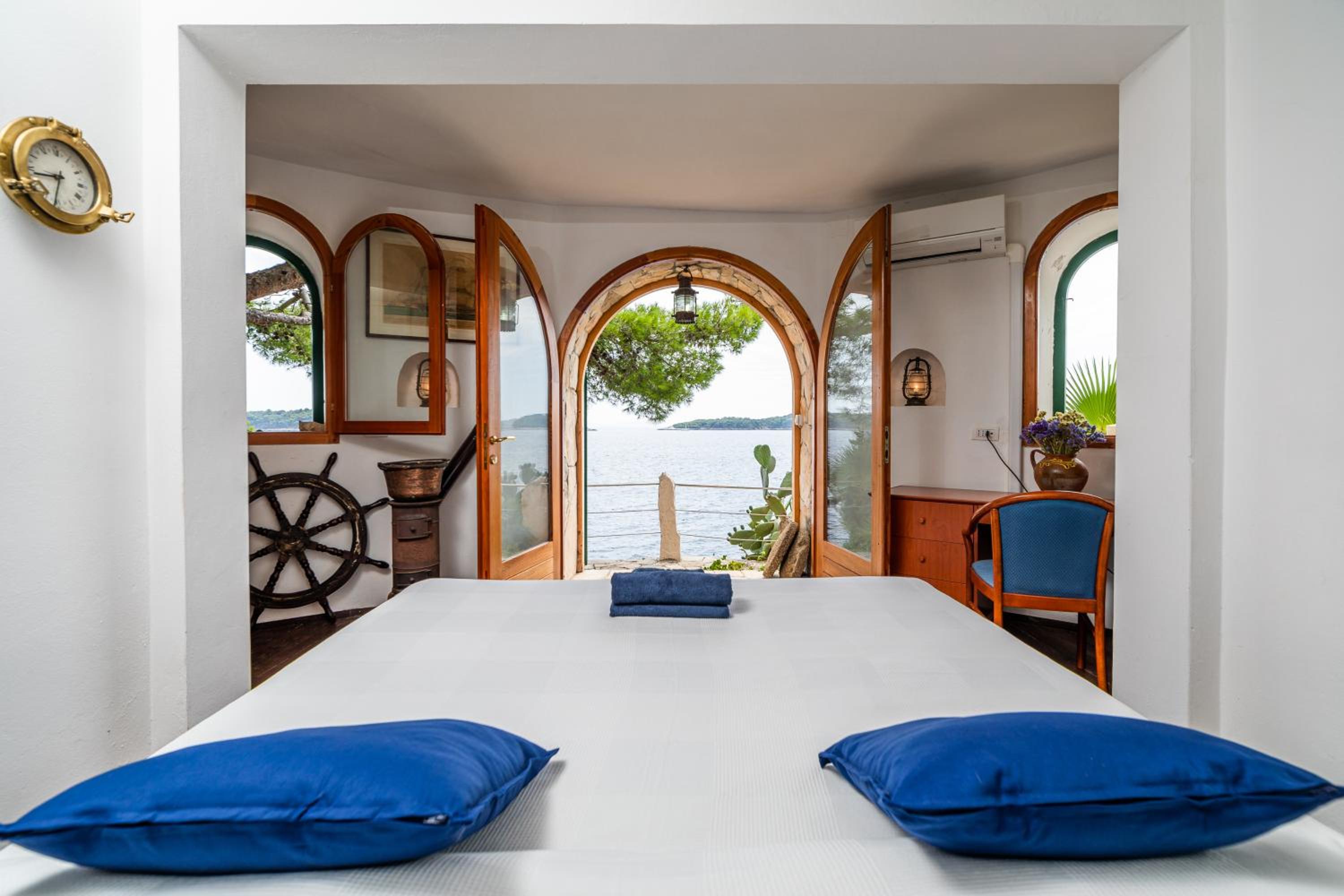 Villa Kamen view 5