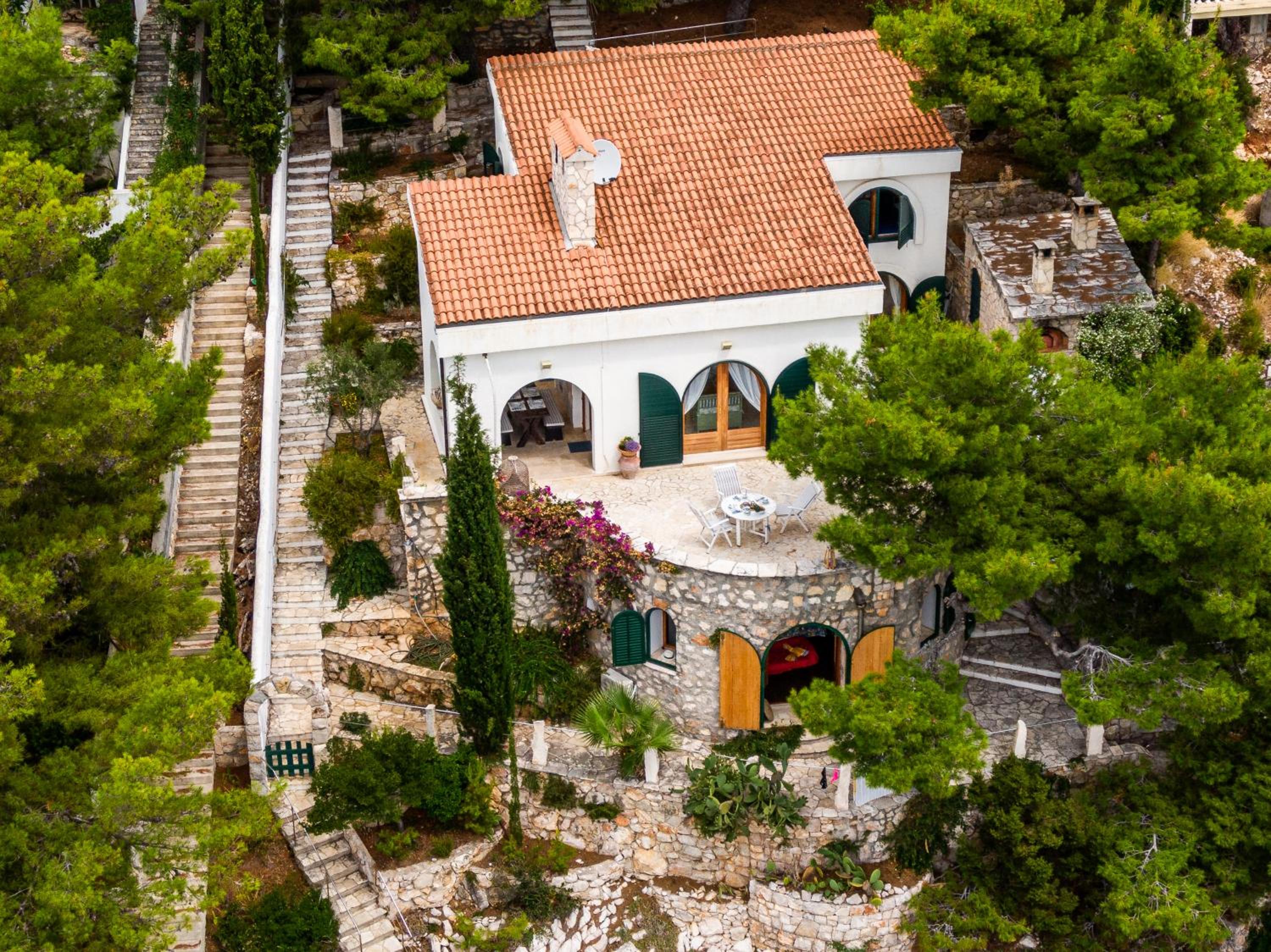 Villa Kamen view 2