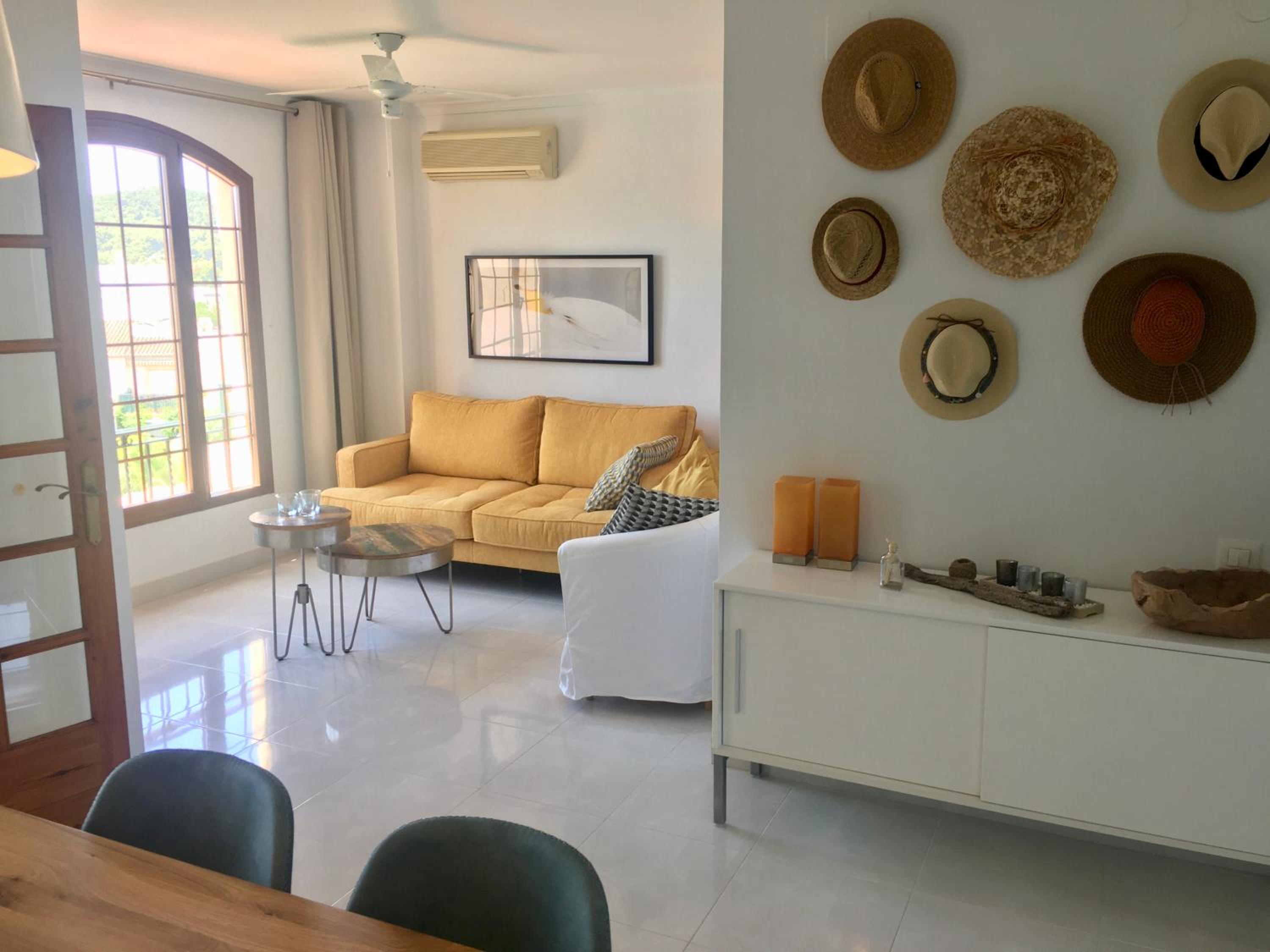 Hotel Penthouse La Isla, Jávea - Image 1