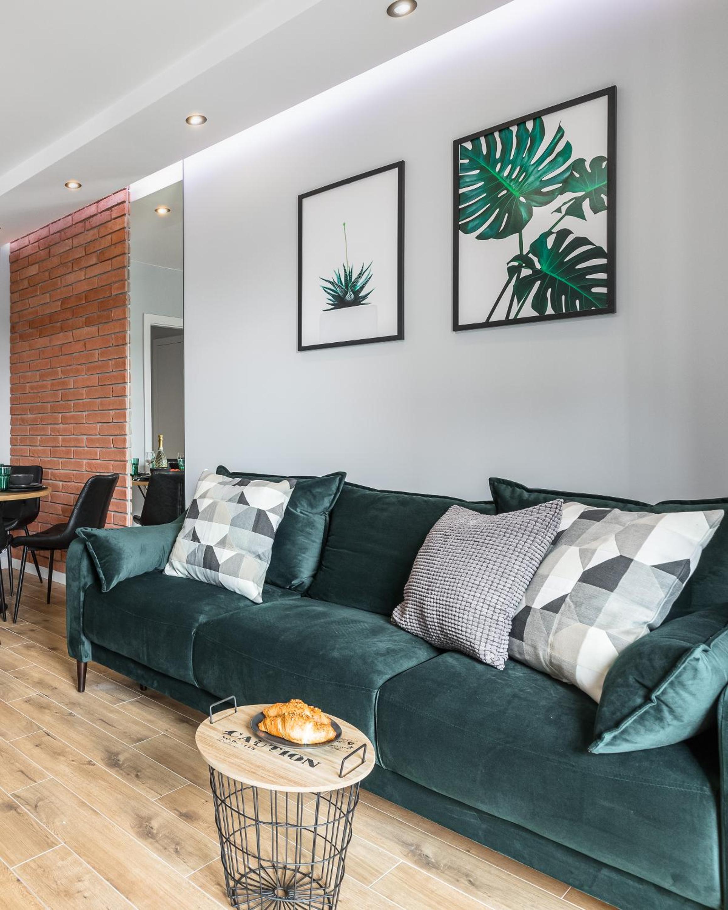 PREMIUM Apartments New Town Private Parking Included view 5
