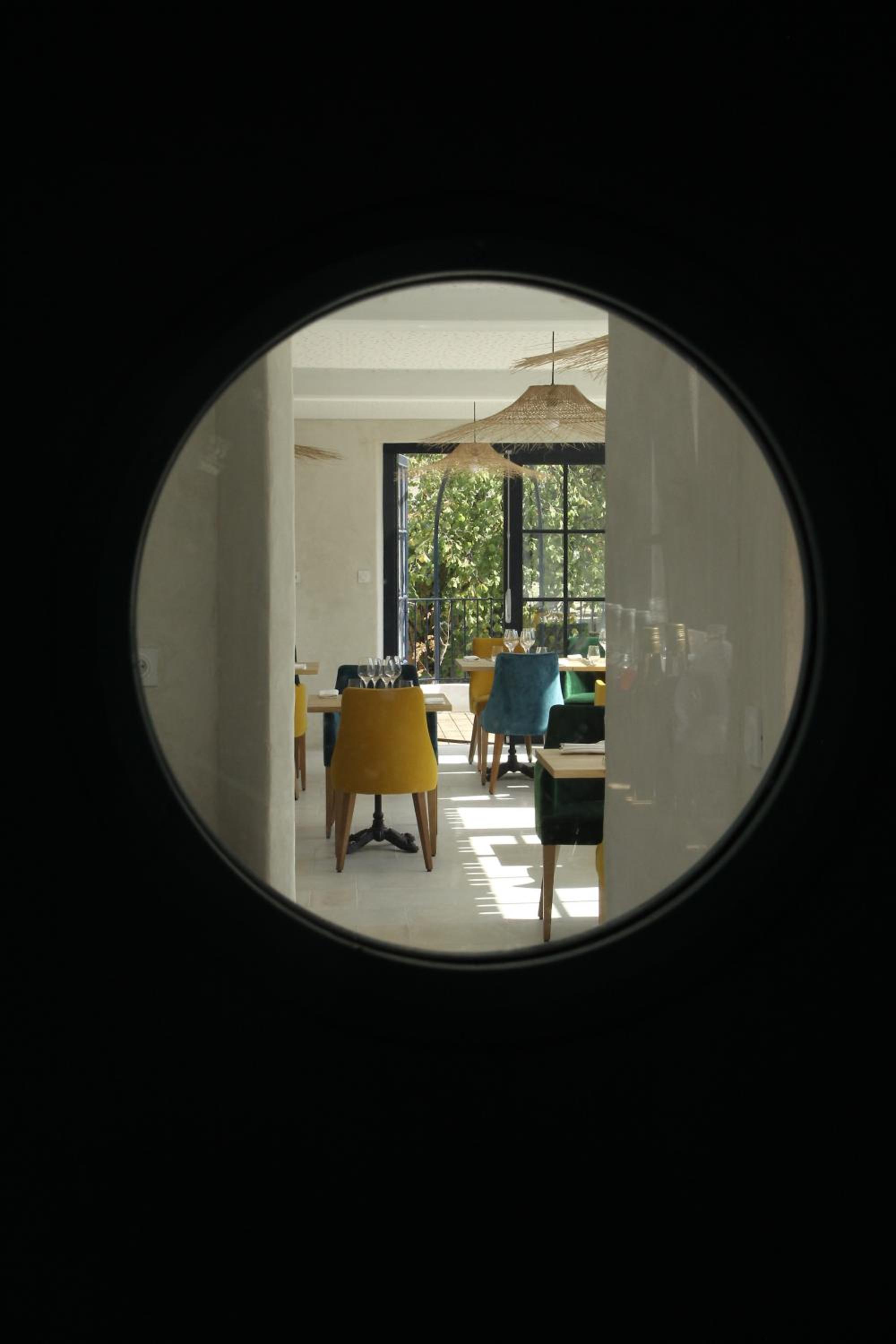 Photo 10