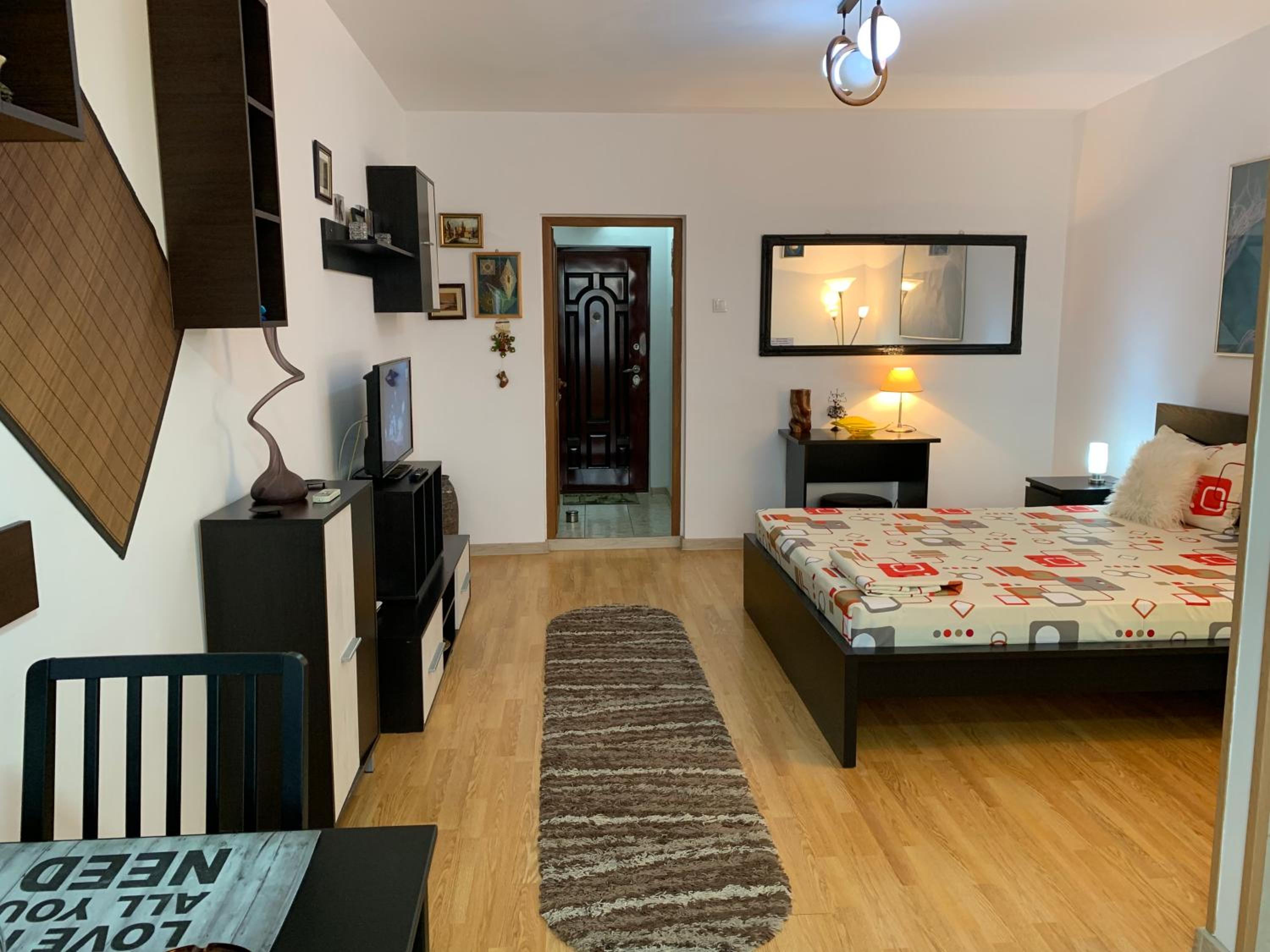Mery Center Apartment