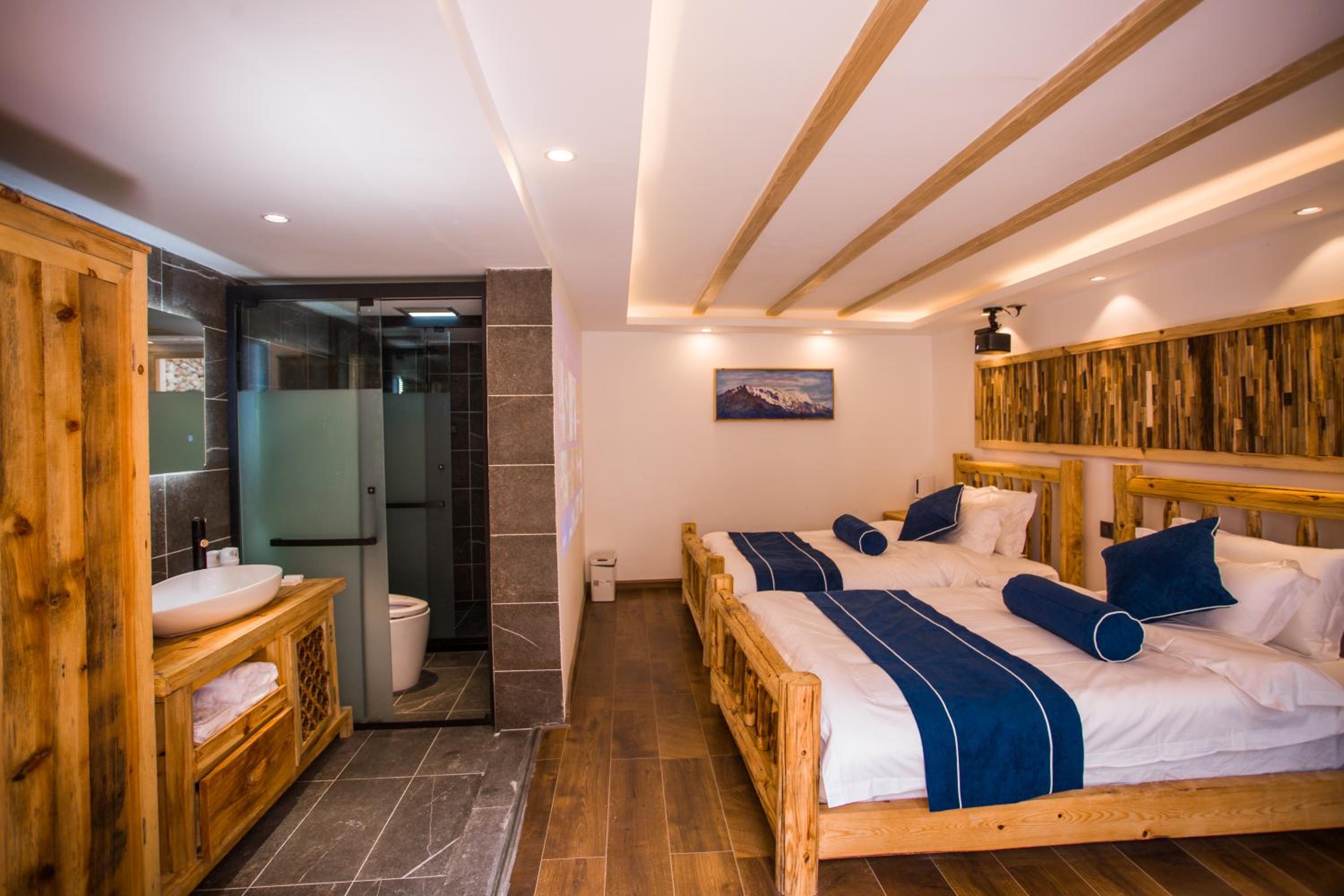 Lijiang Yunqi Holiday Guesthouse photo 30 of 48