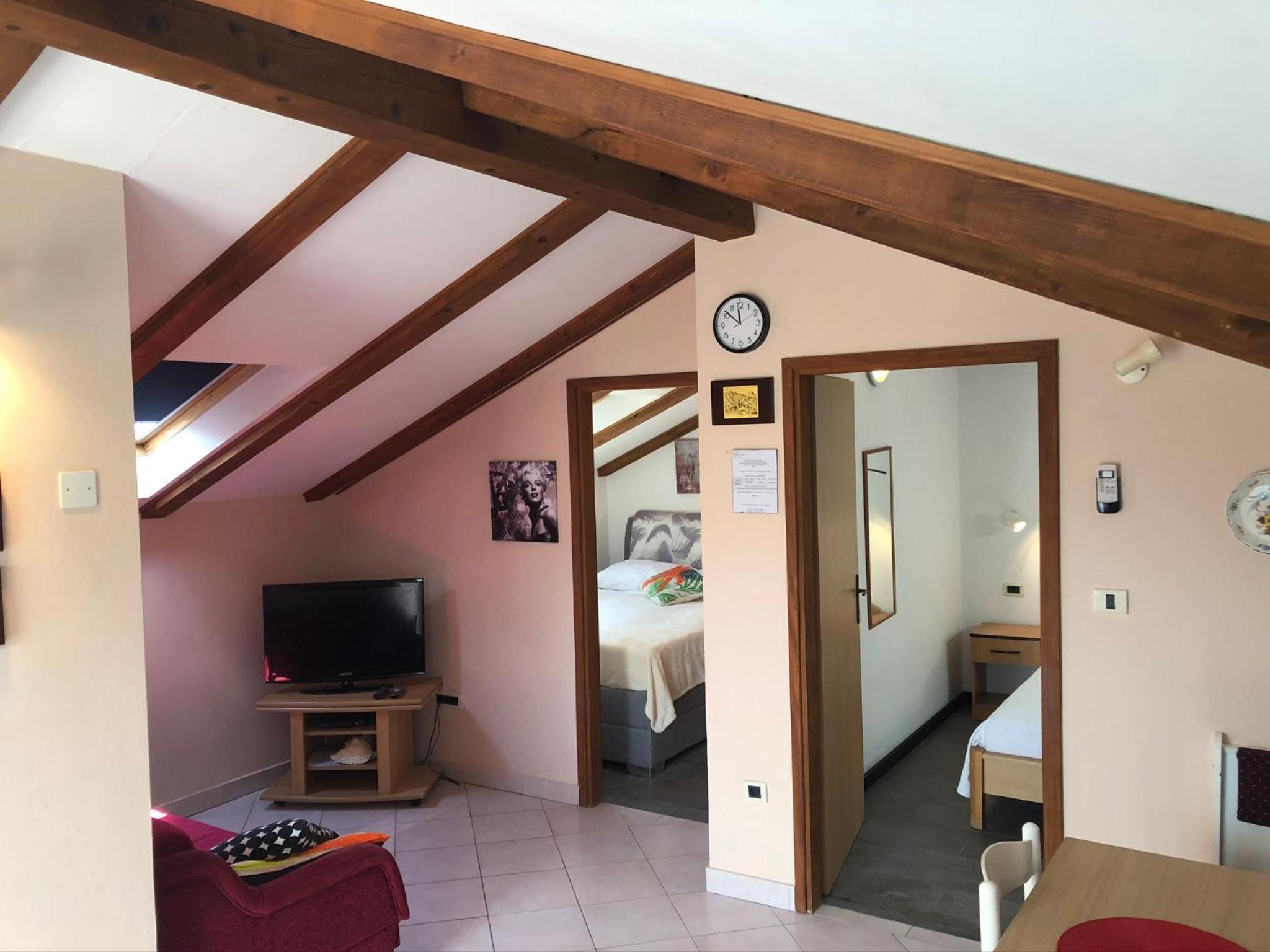 Sepic Apartments