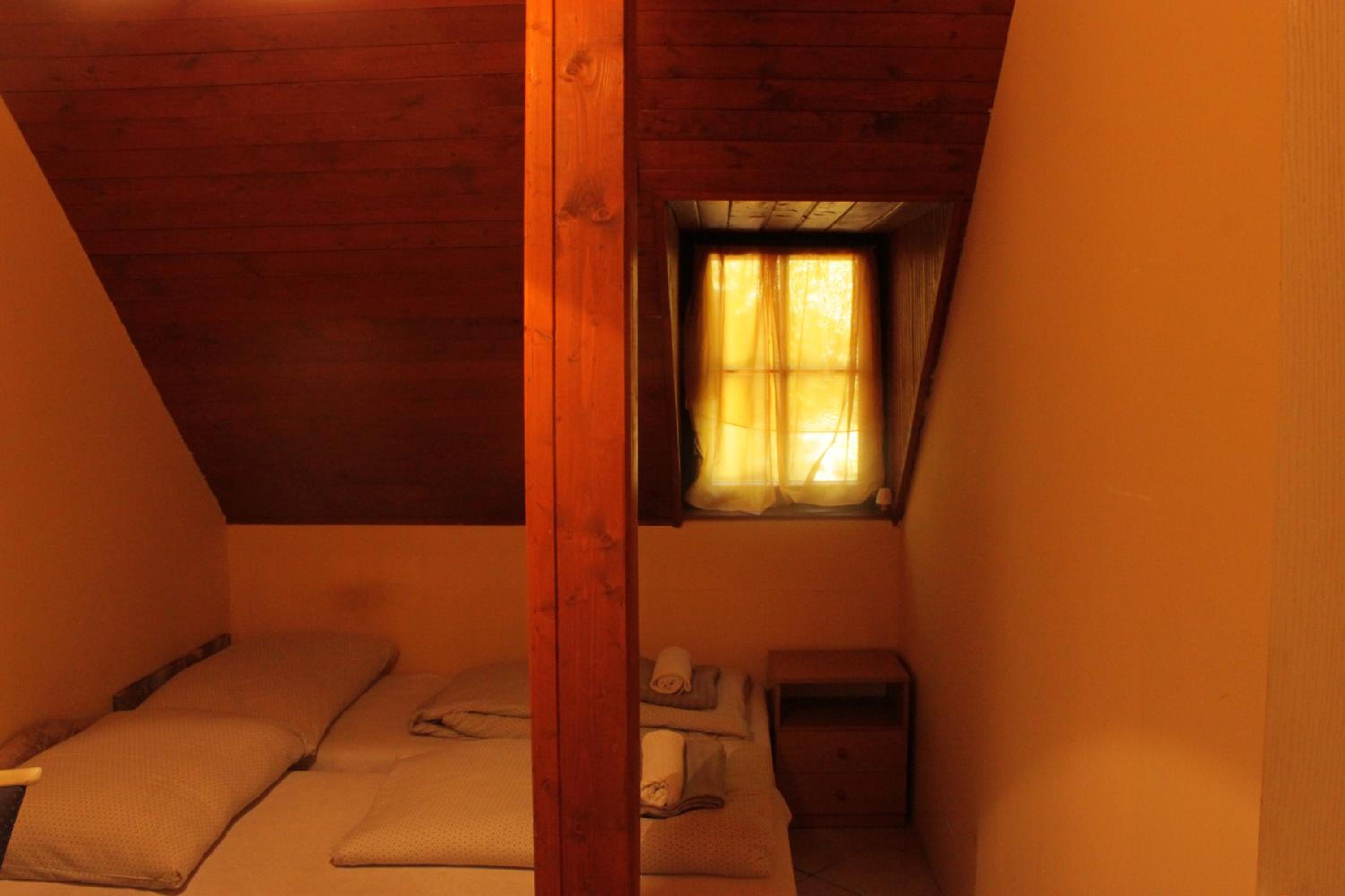 Koloska apartmanház view 3