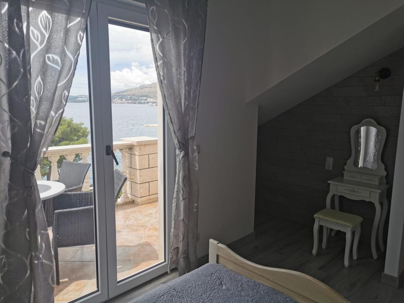 Apartments Marina view 5