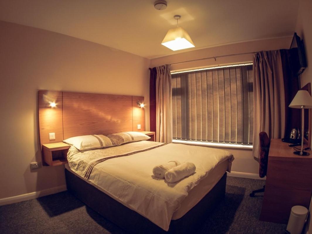 Hallam Rooms