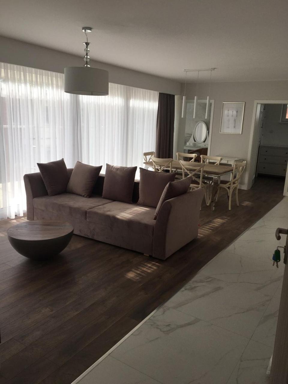 Apartament Amalia z tarasem widokowym i bocznym balkonem