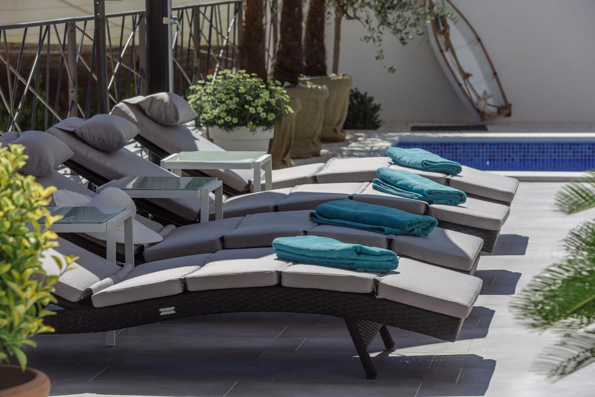 Luxury Villa -Heated Pool -Jacuzzi view 4