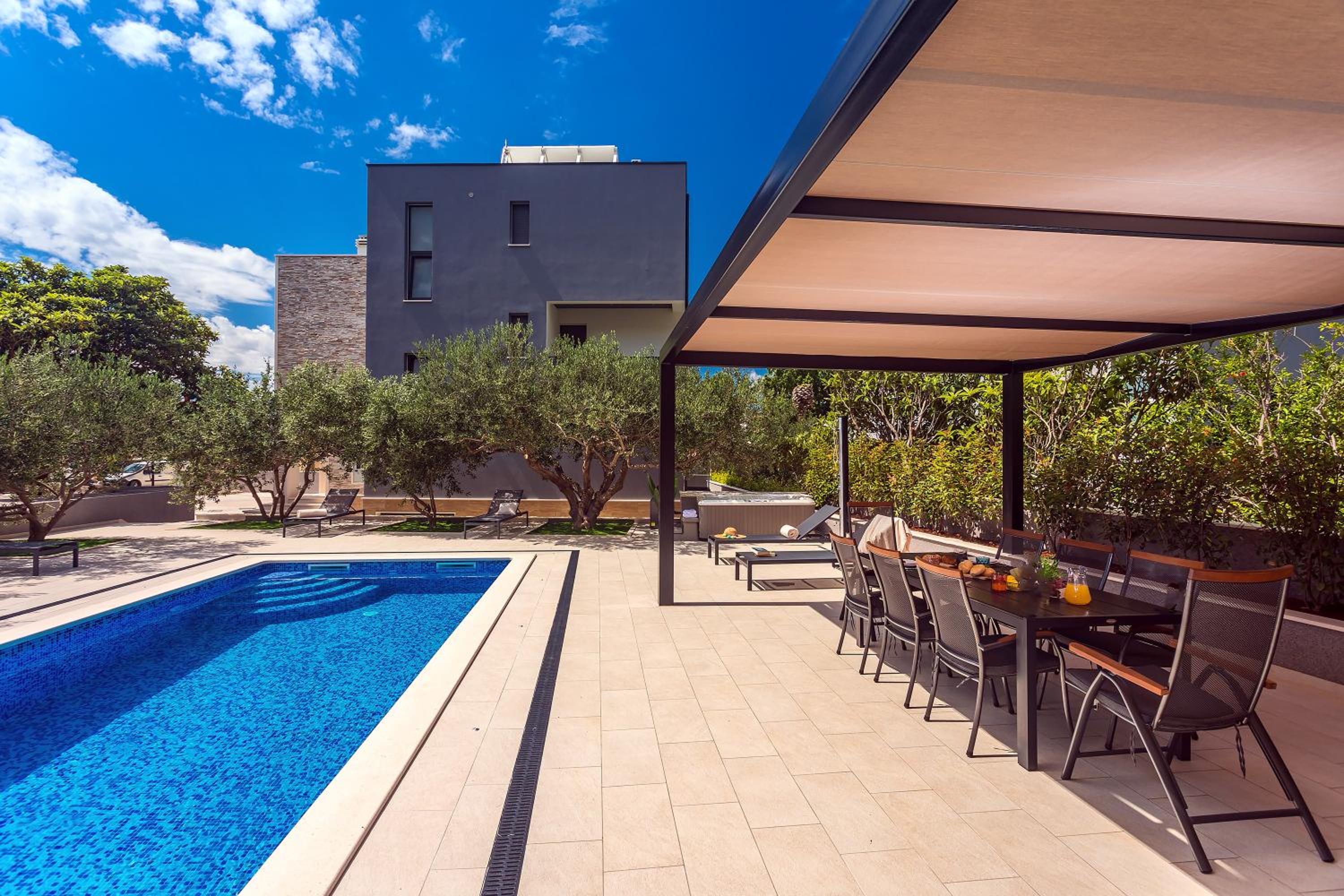 Villa Topaz