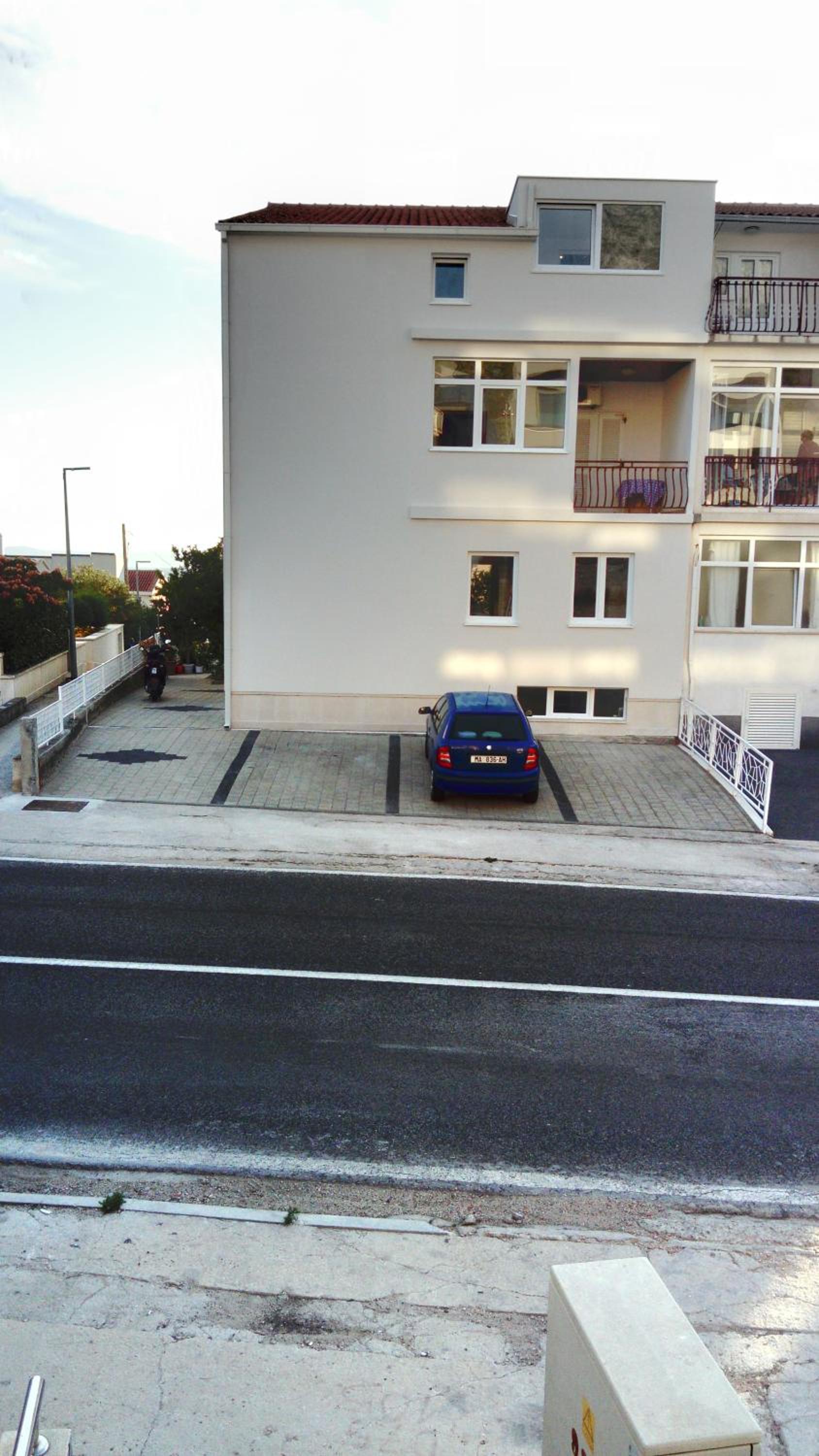 Photo 28