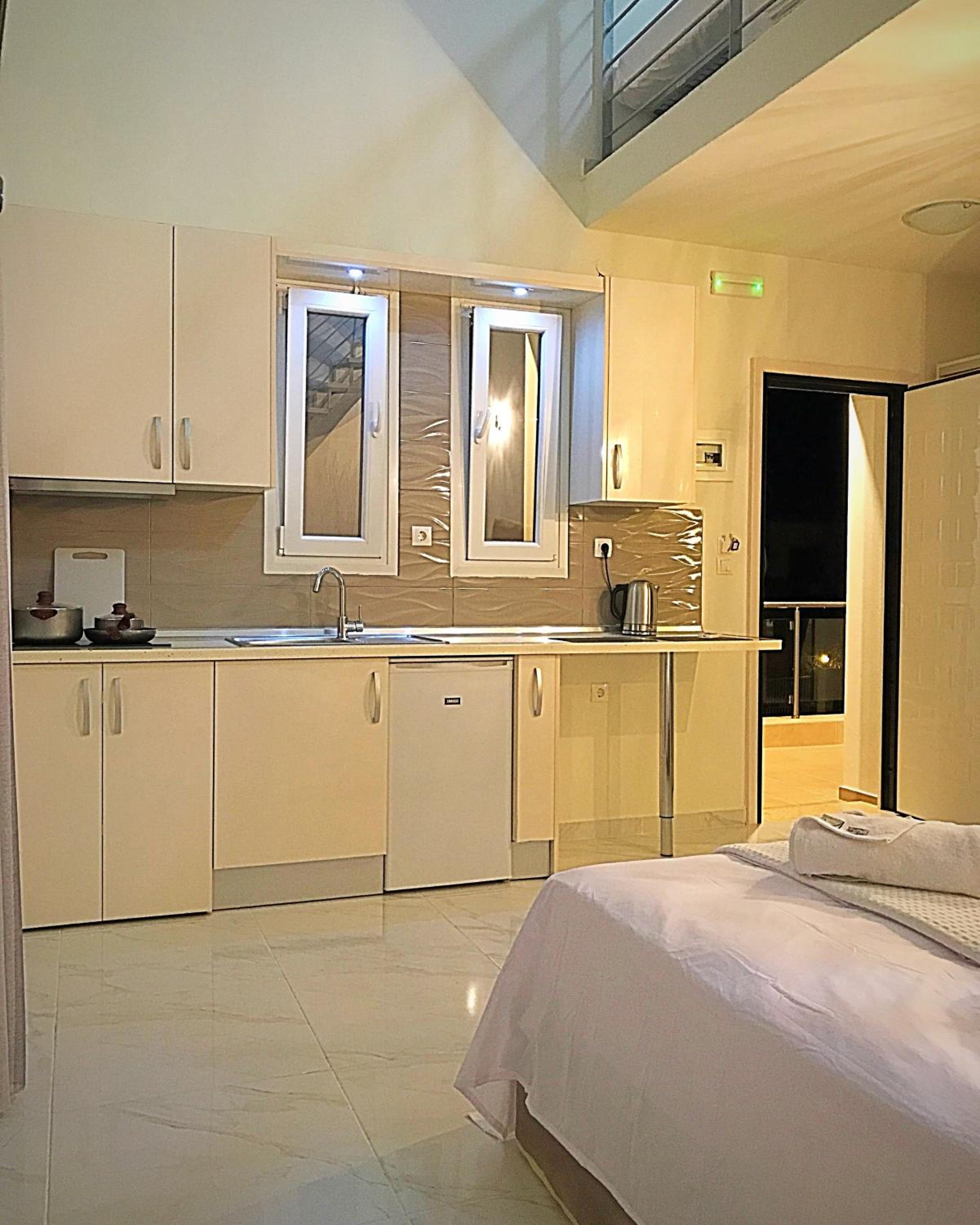 Sky Rays Luxury Apartments view 3
