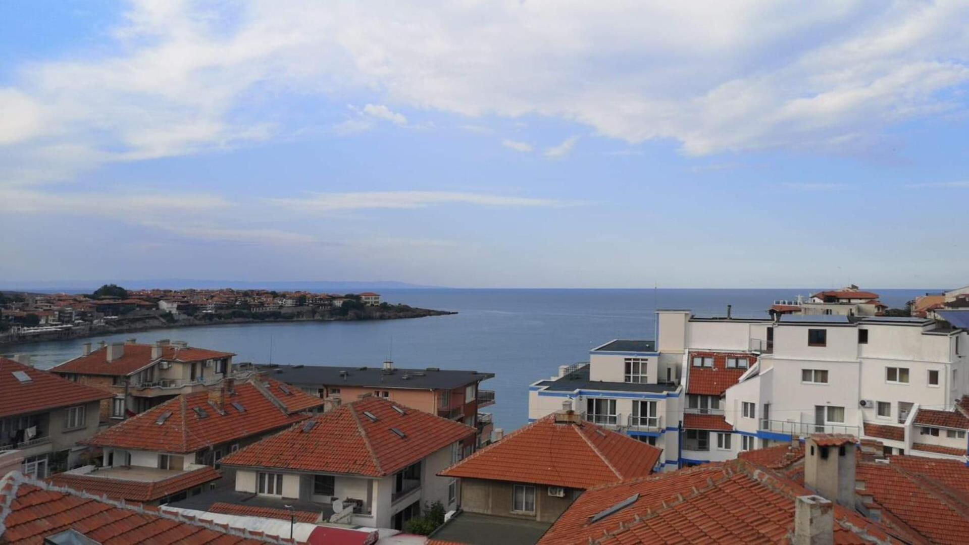 Guest House Petrovi view 2