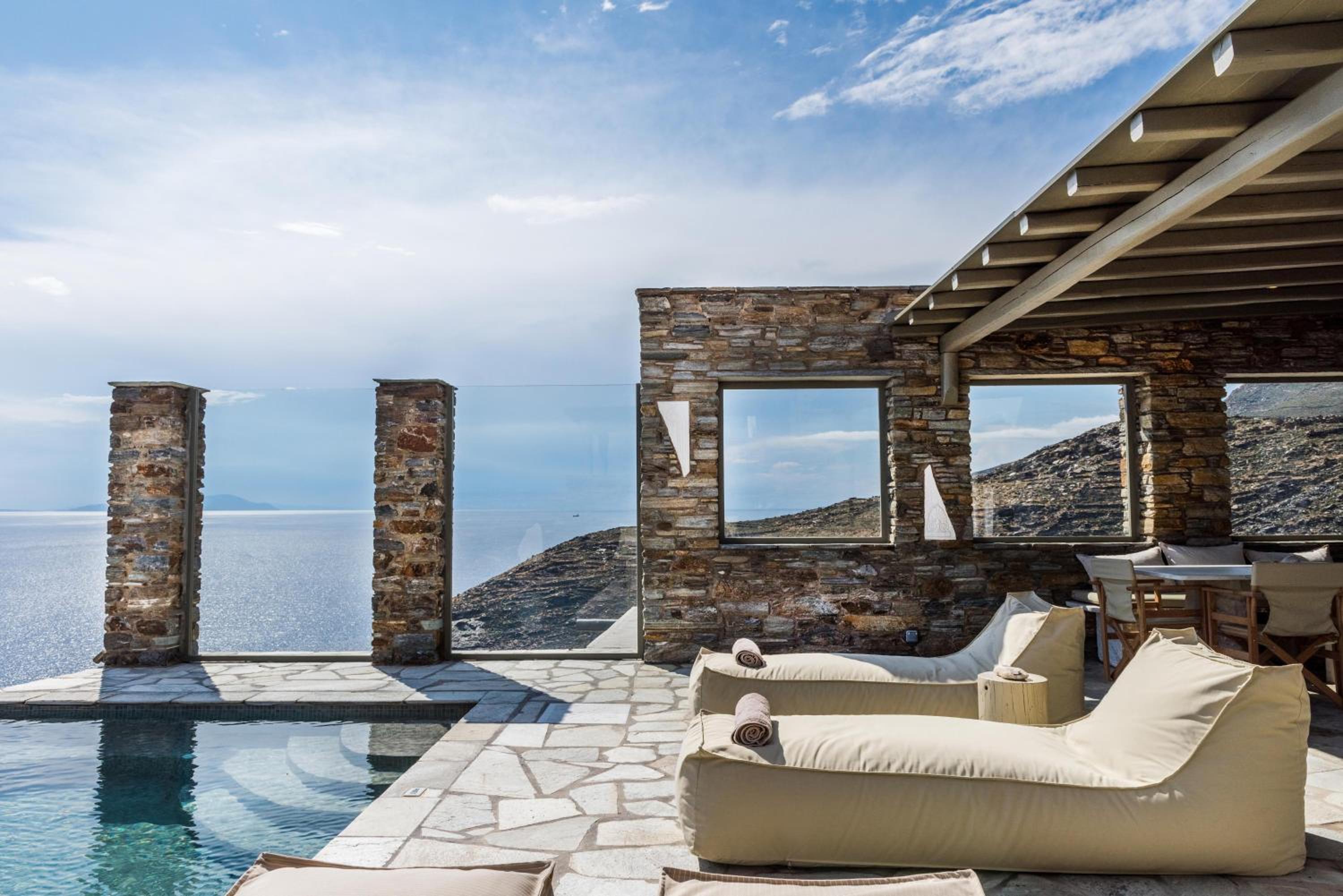VATHI BLEU PRIVATE VILLAS view 5