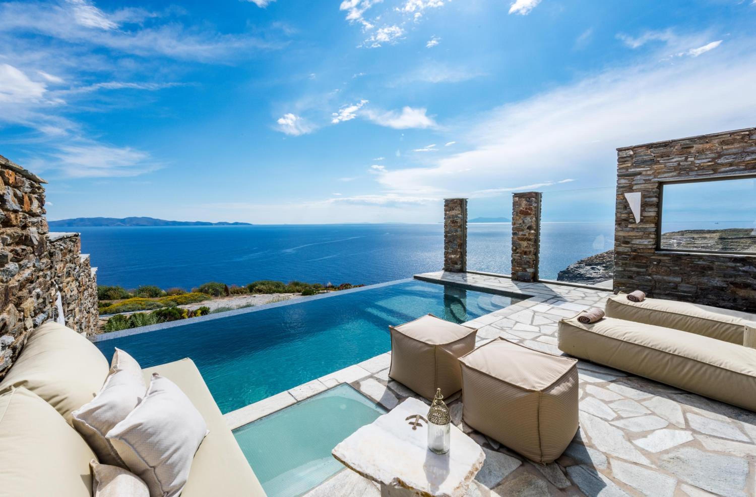 VATHI BLEU PRIVATE VILLAS view 3