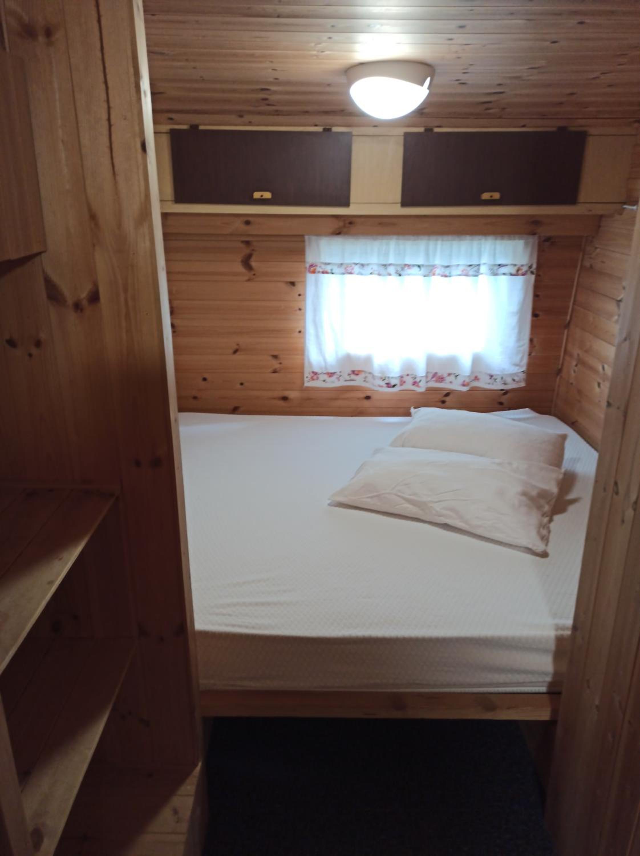 Camping Poseidonia